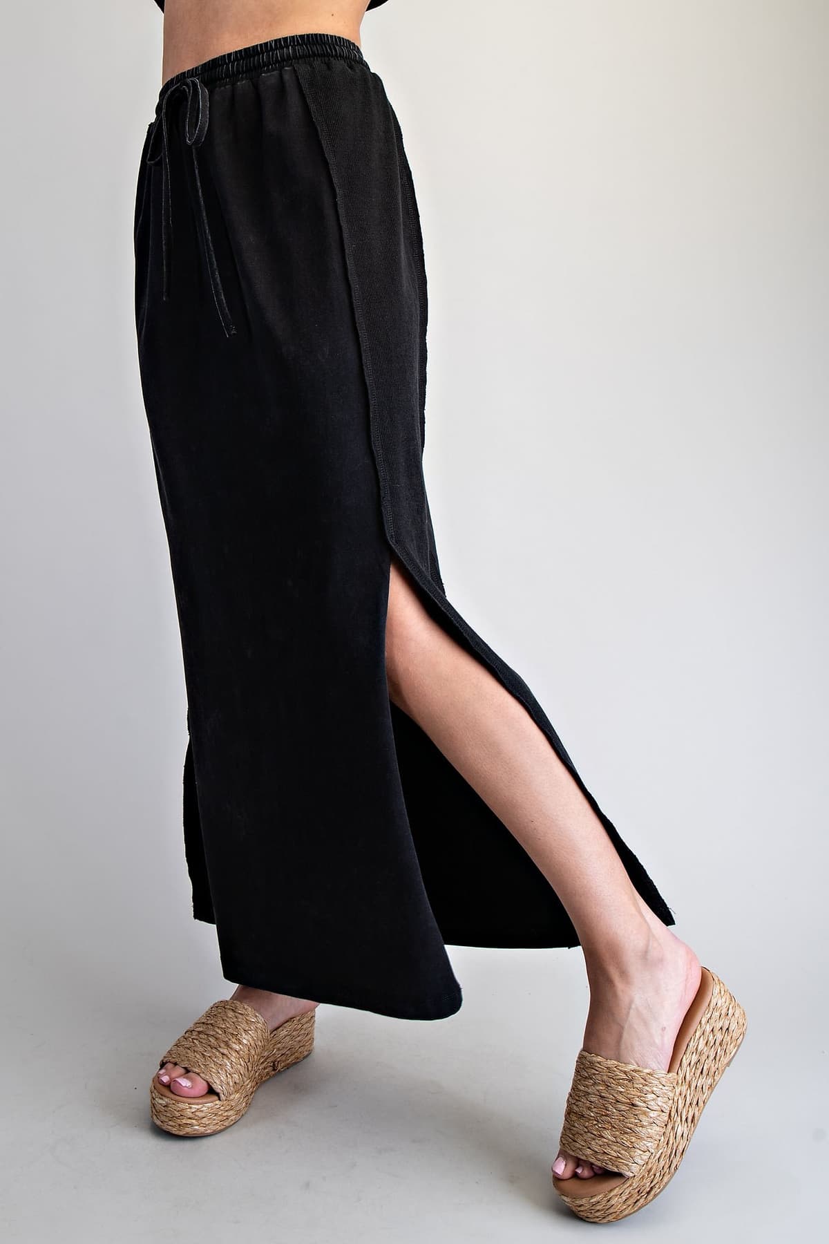 SKS16210 - ASH BLACK