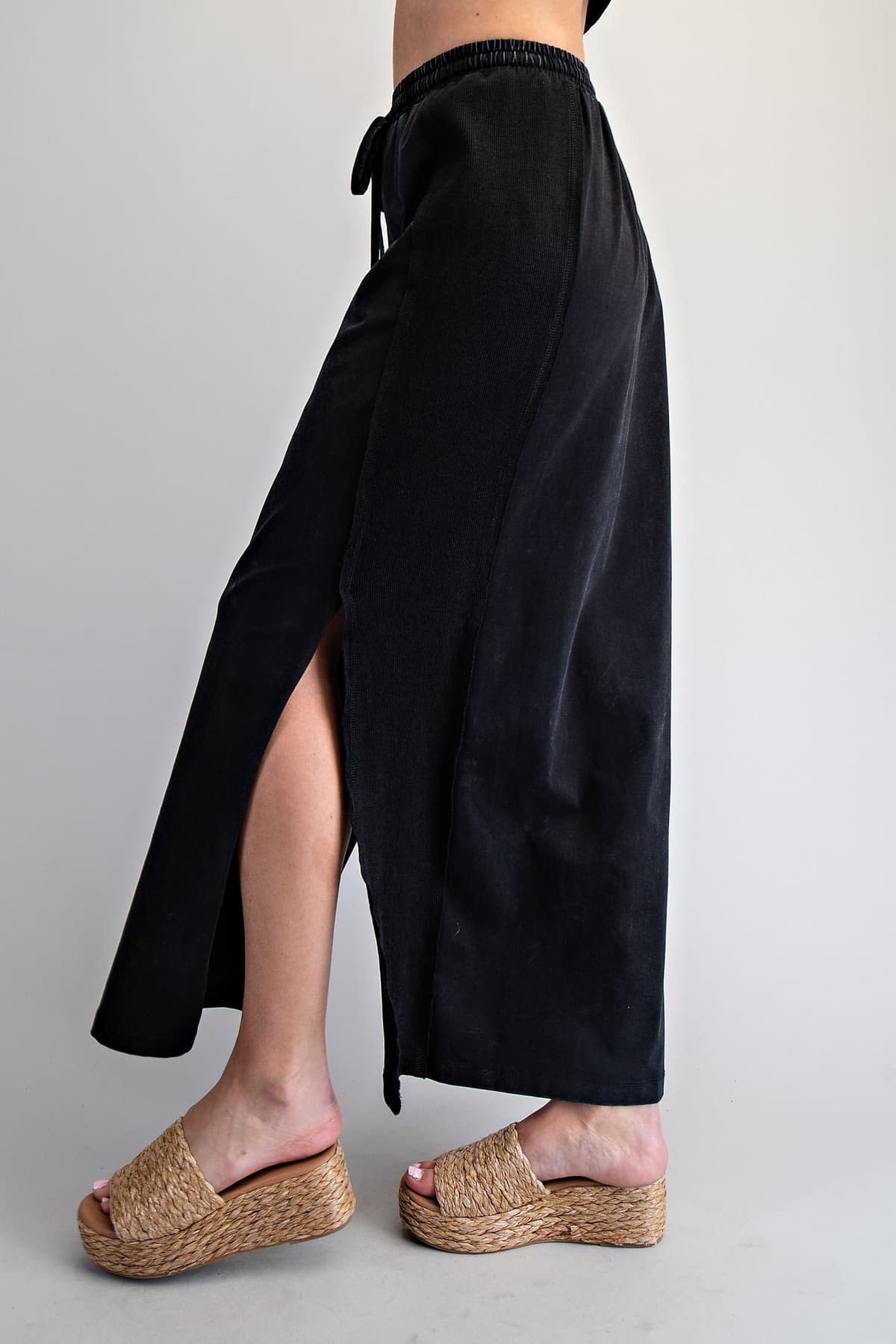 SKS16210 - ASH BLACK