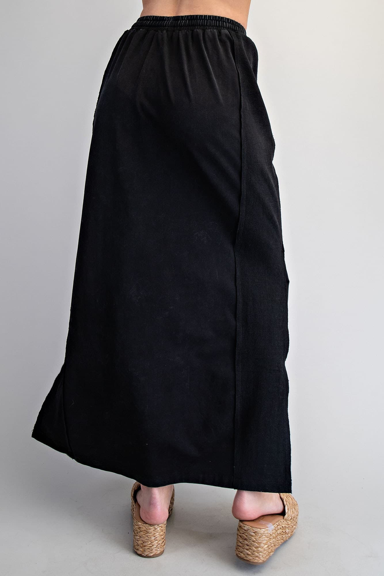 SKS16210 - ASH BLACK