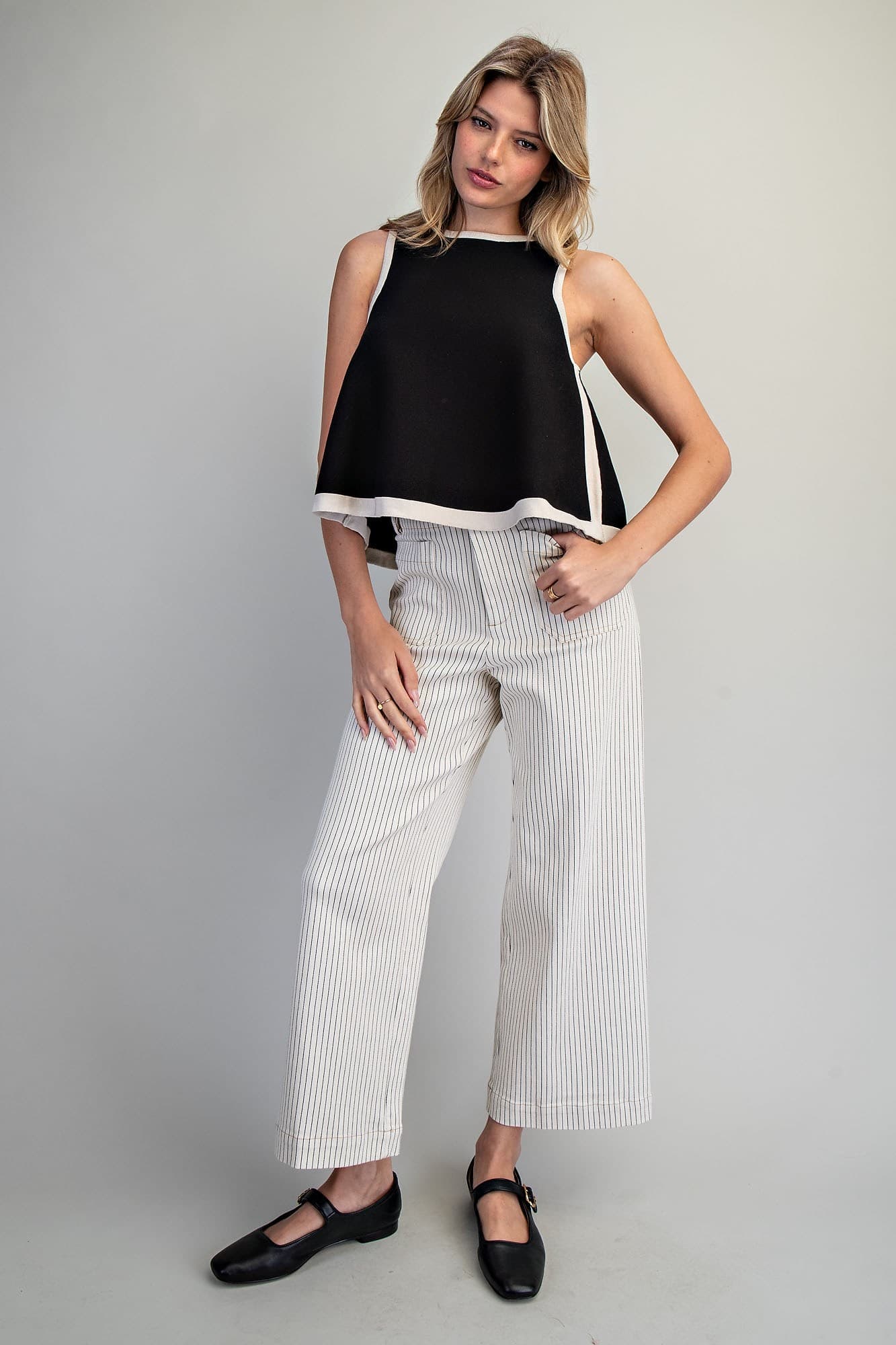 SK16083 - BLACK