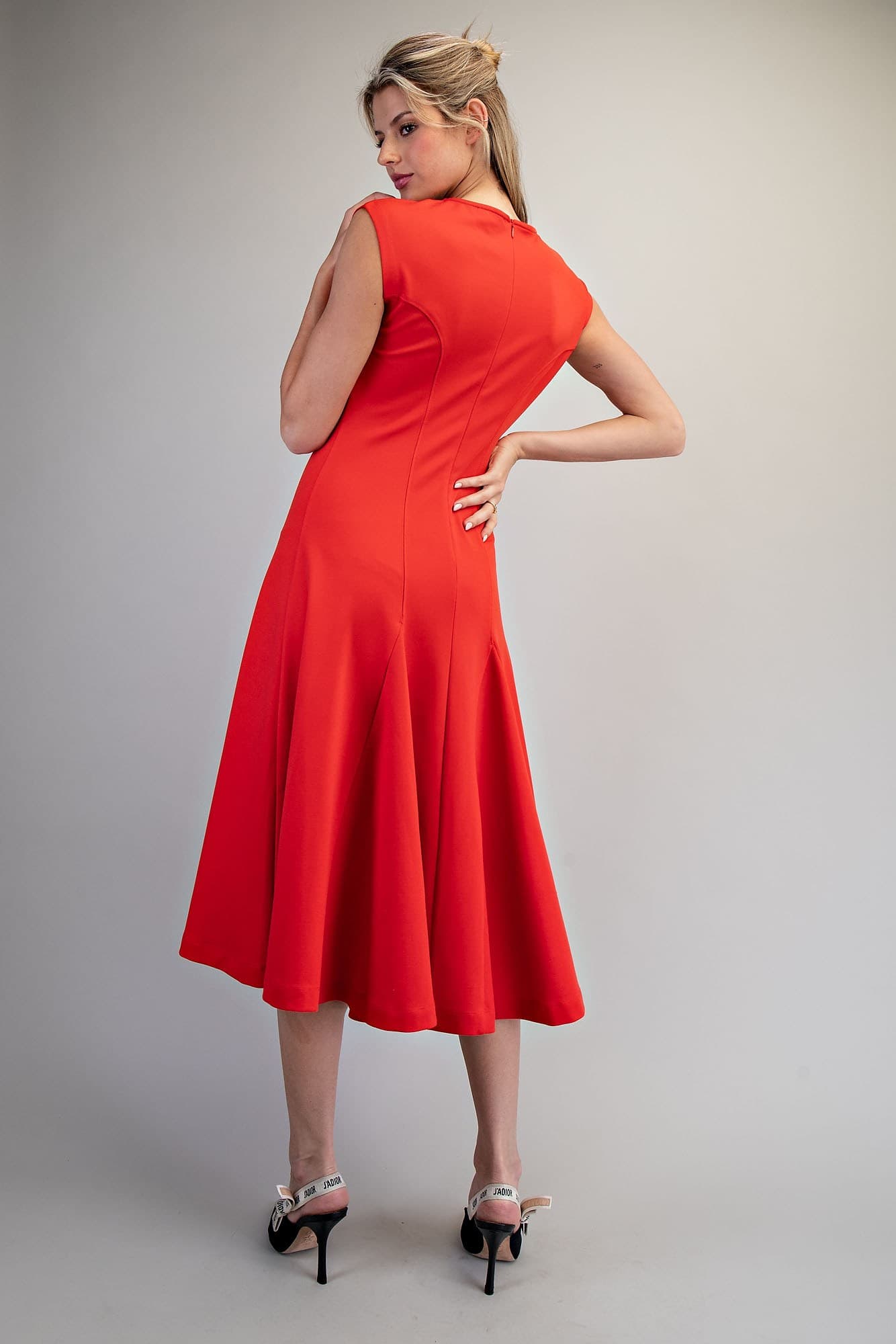 DK16096 - TOMATO