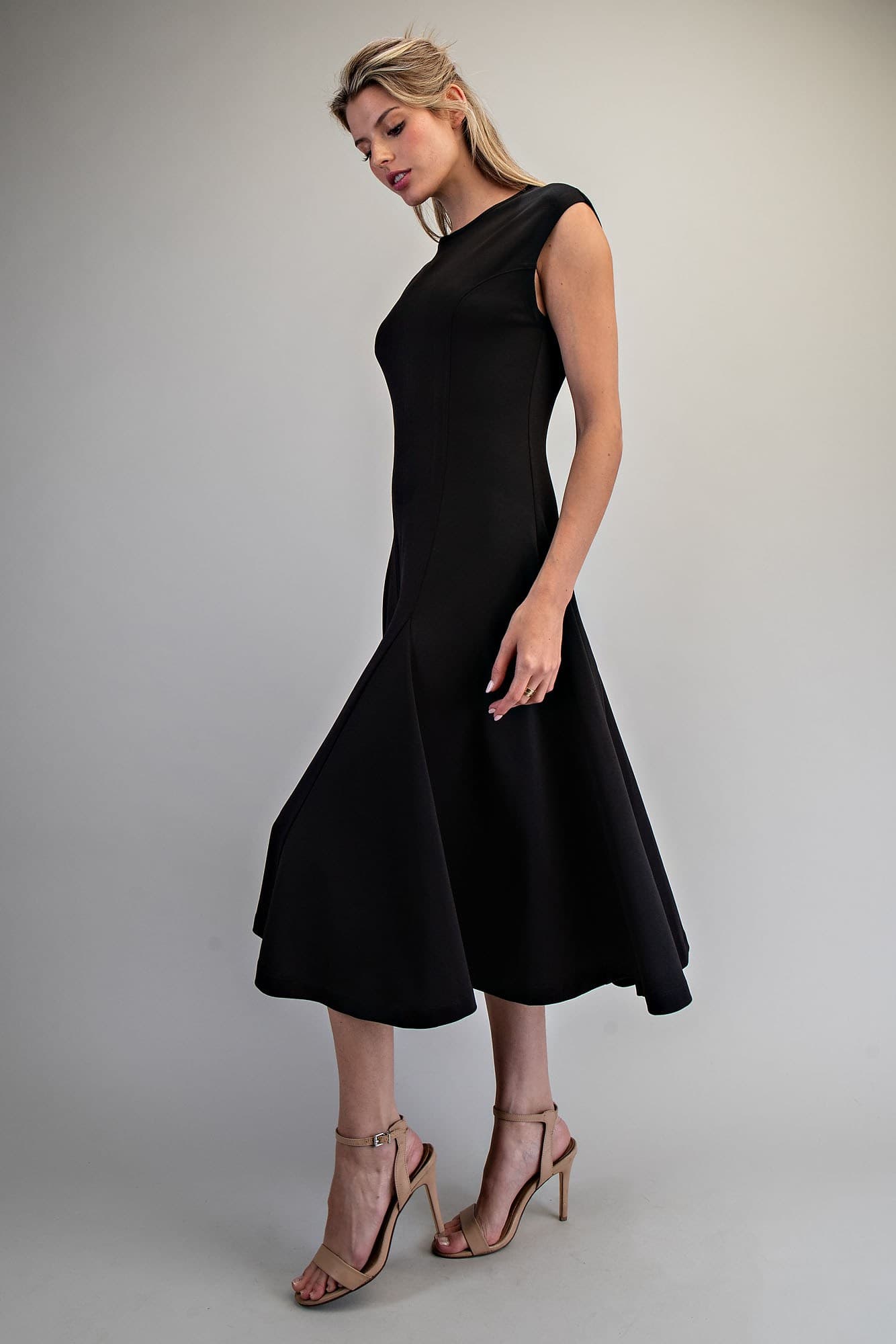 DK16096 - BLACK