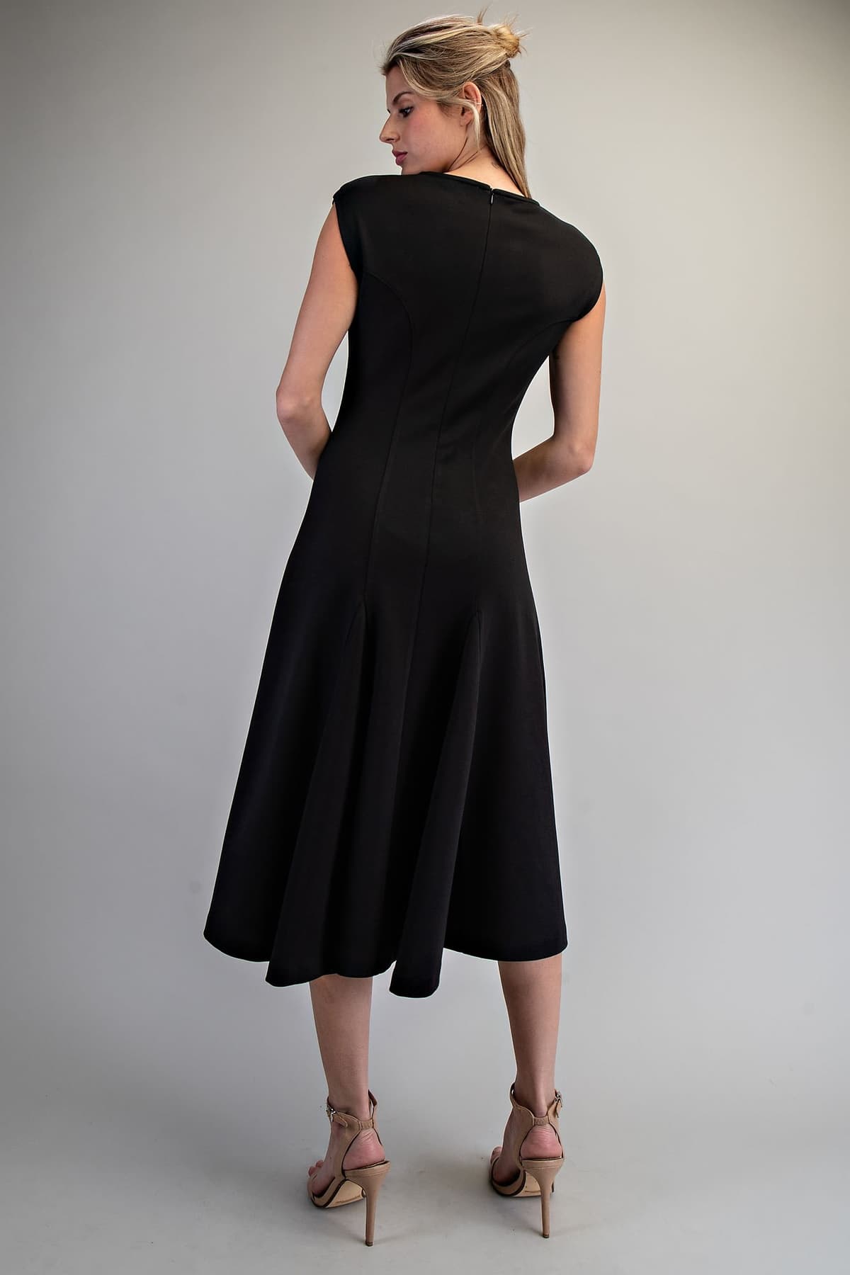 DK16096 - BLACK