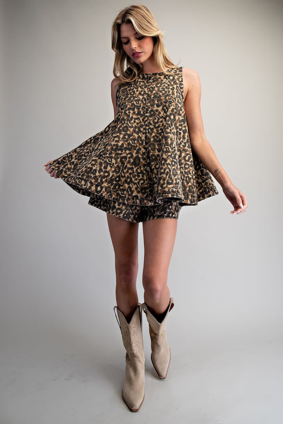 TH15774 - WILD TAUPE