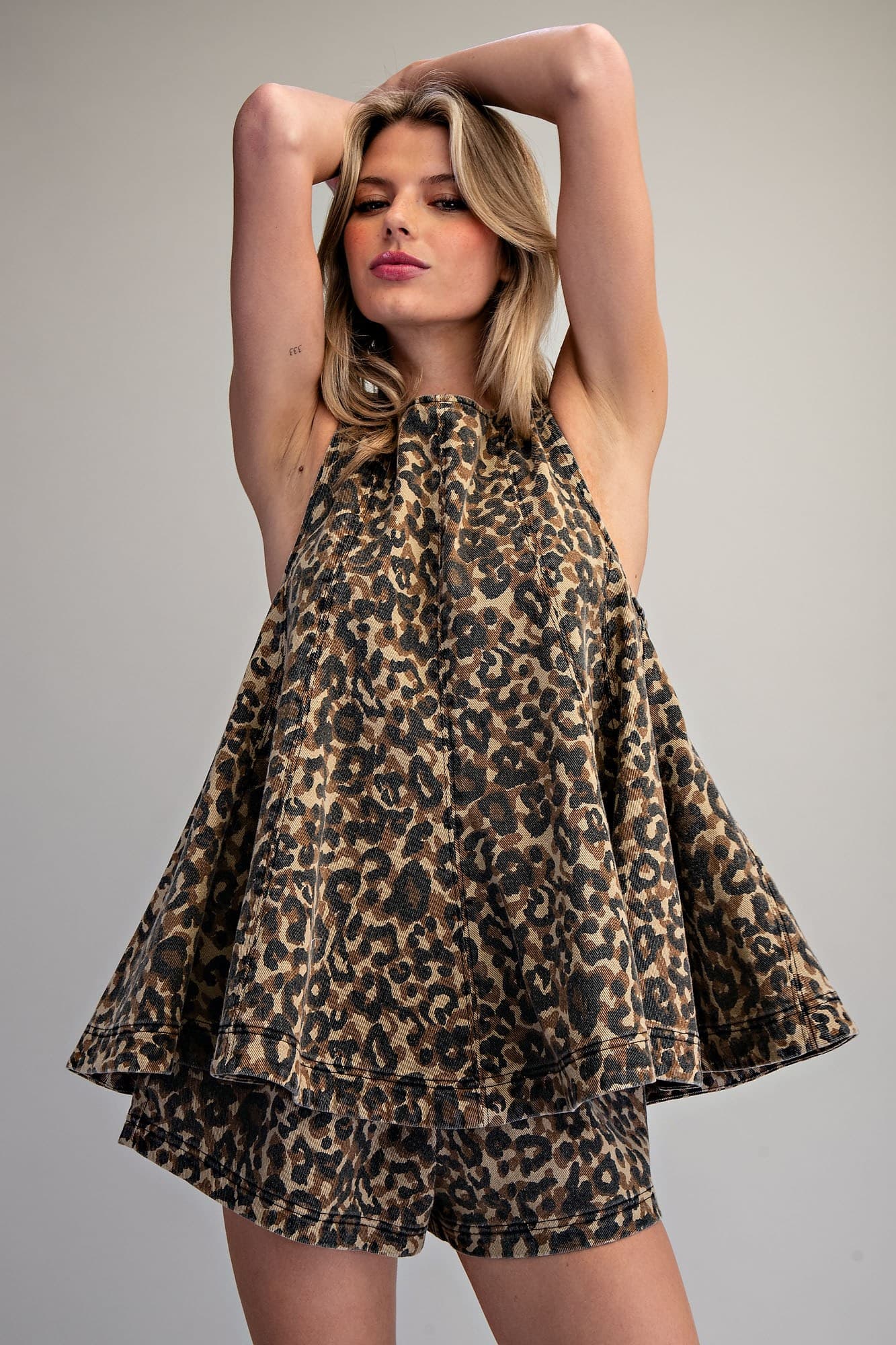 TH15774 - WILD TAUPE