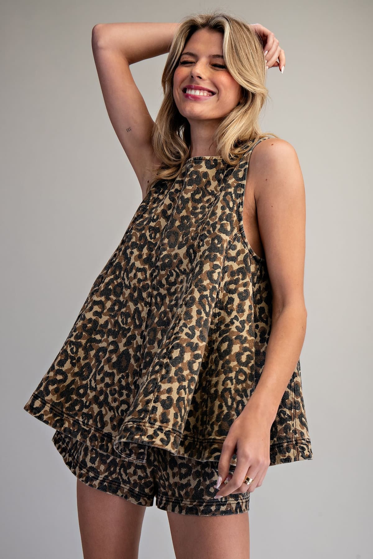 TH15774 - WILD TAUPE