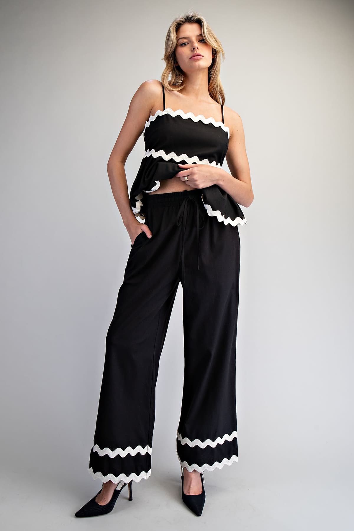 PK16104 - BLACK