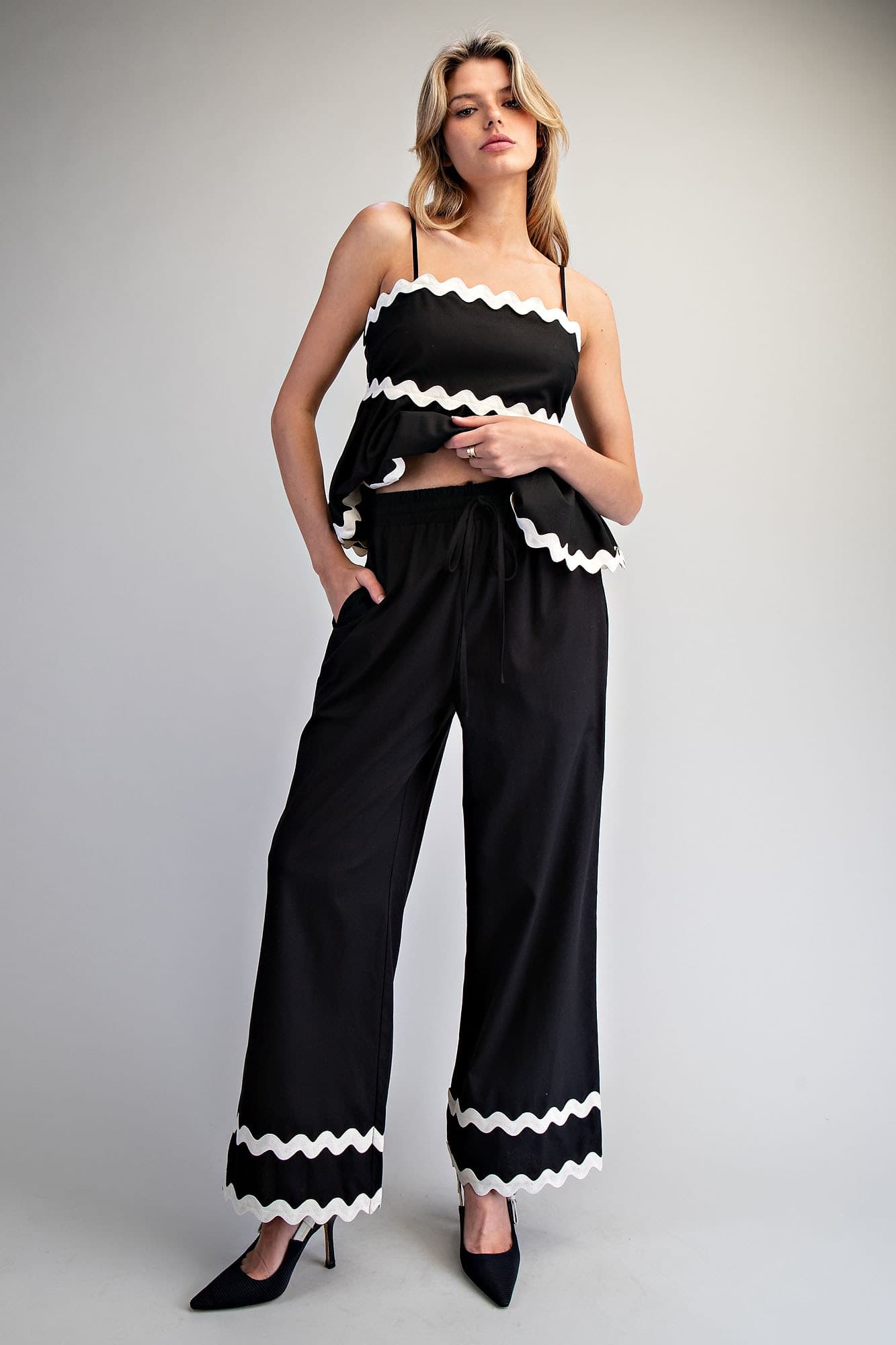 PK16104 - BLACK