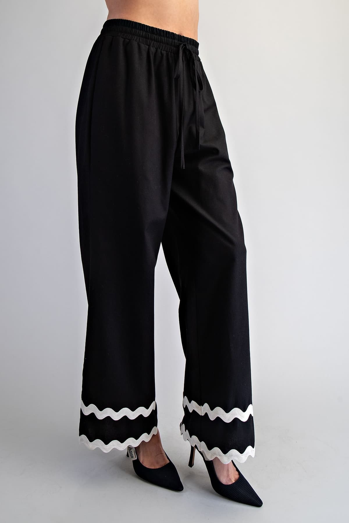 PK16104 - BLACK