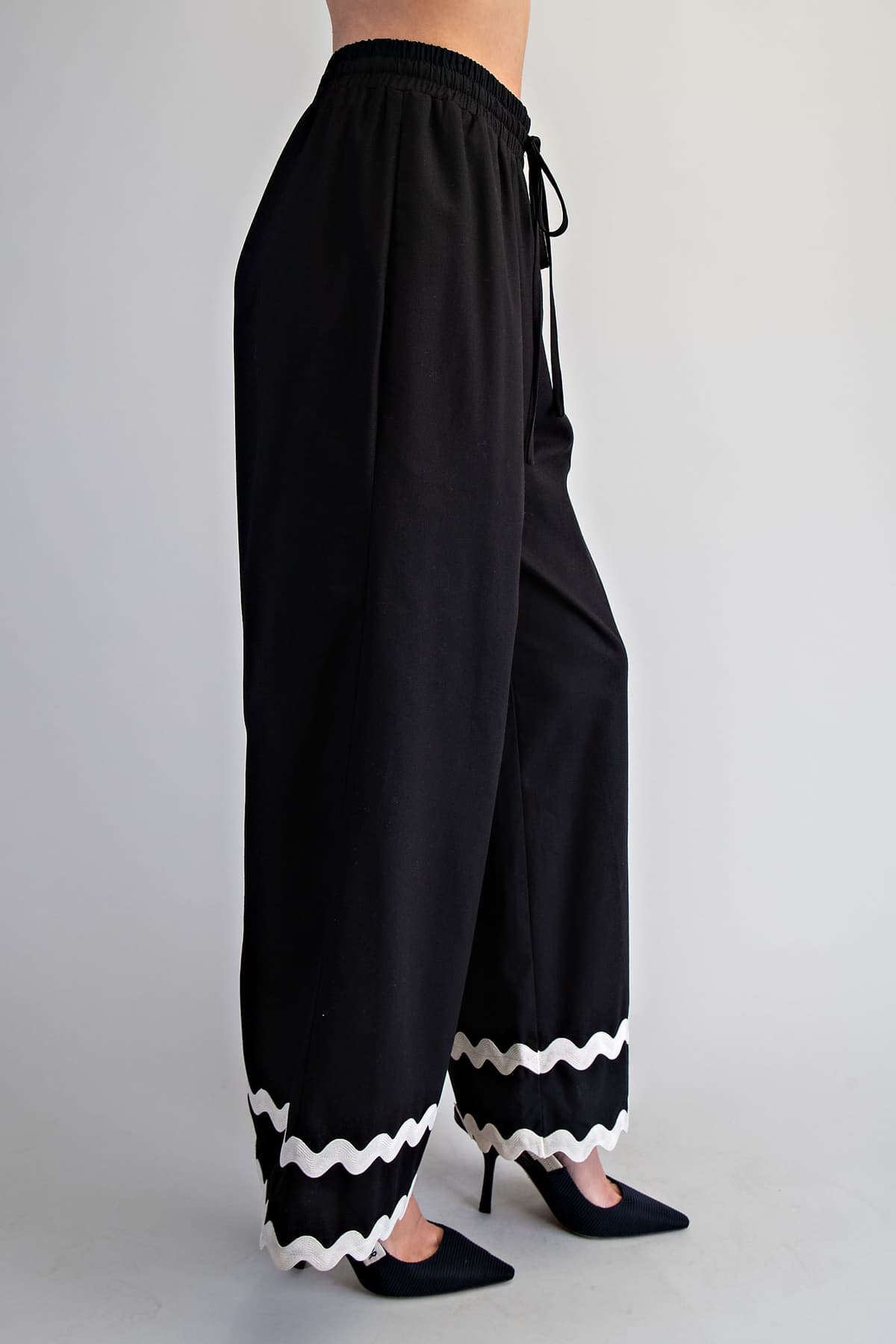 PK16104 - BLACK