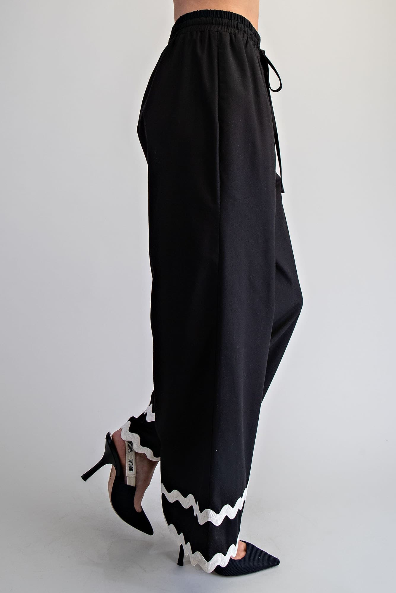 PK16104 - BLACK