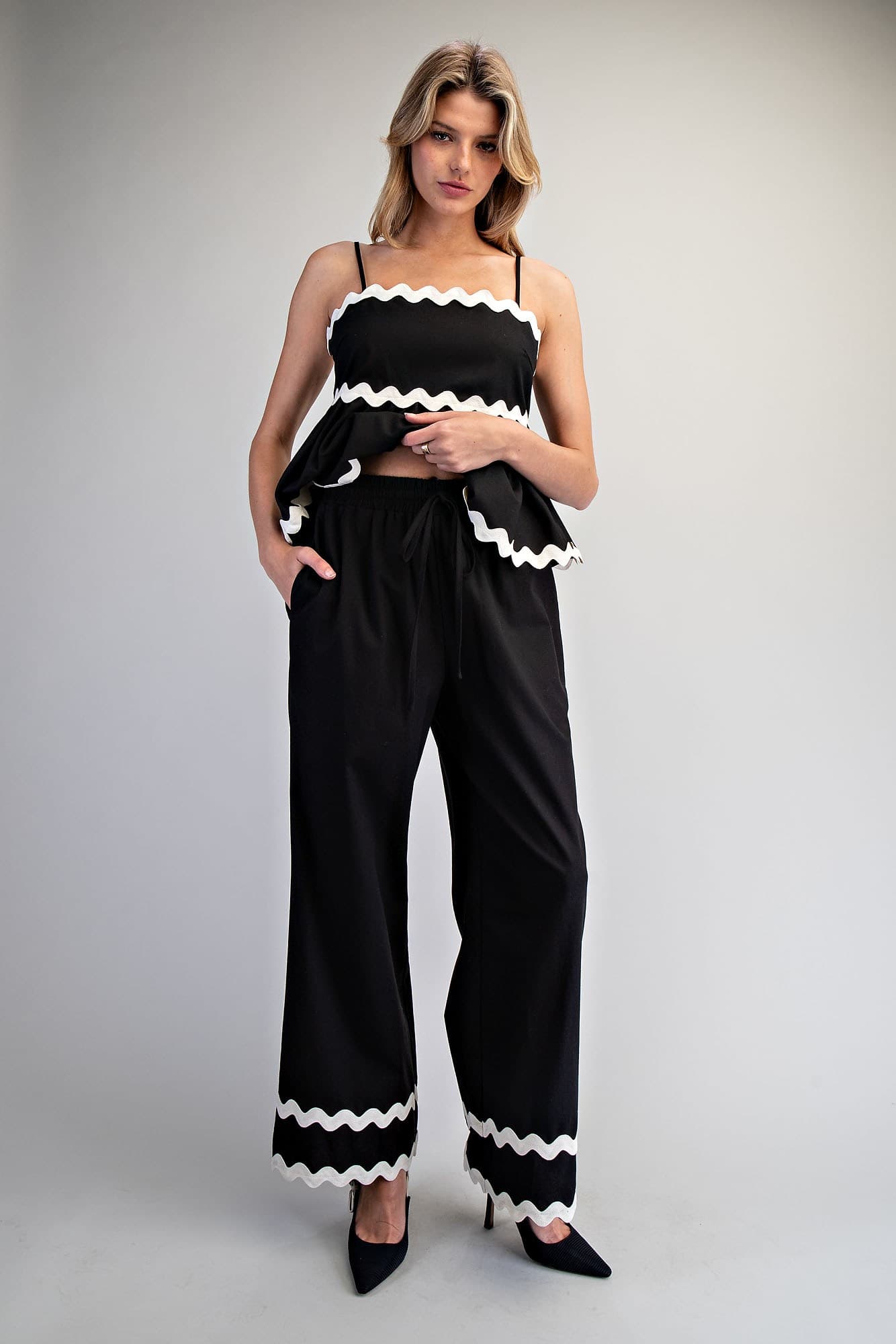 PK16104 - BLACK