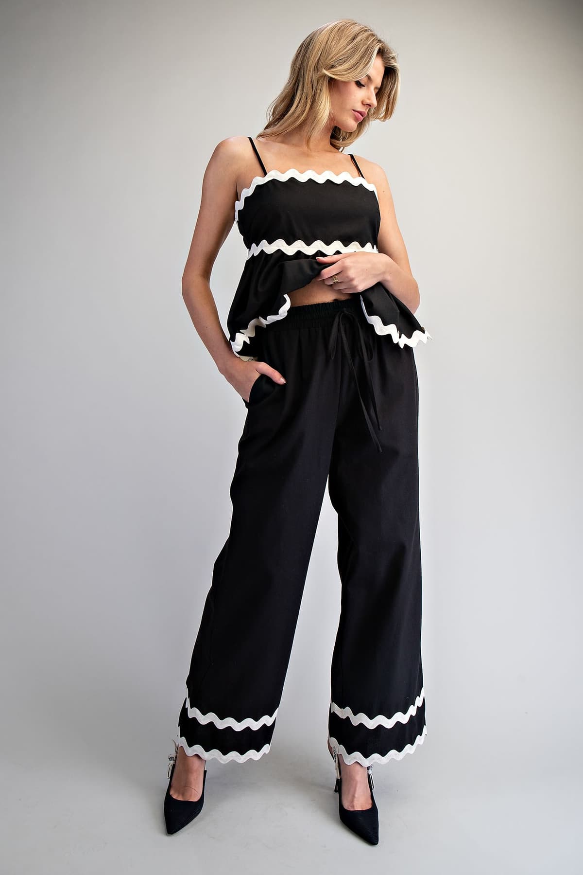 PK16104 - BLACK