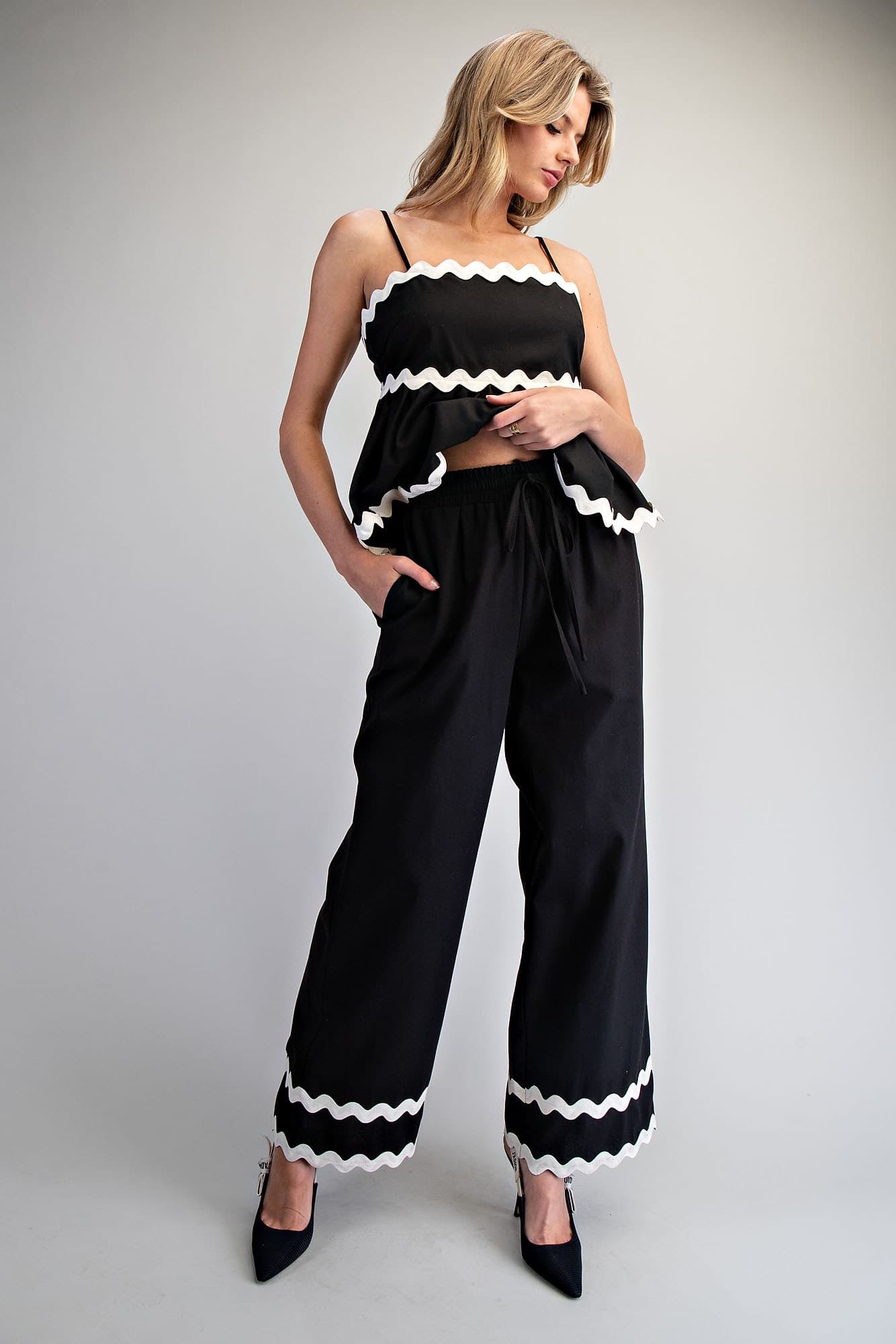PK16104 - BLACK