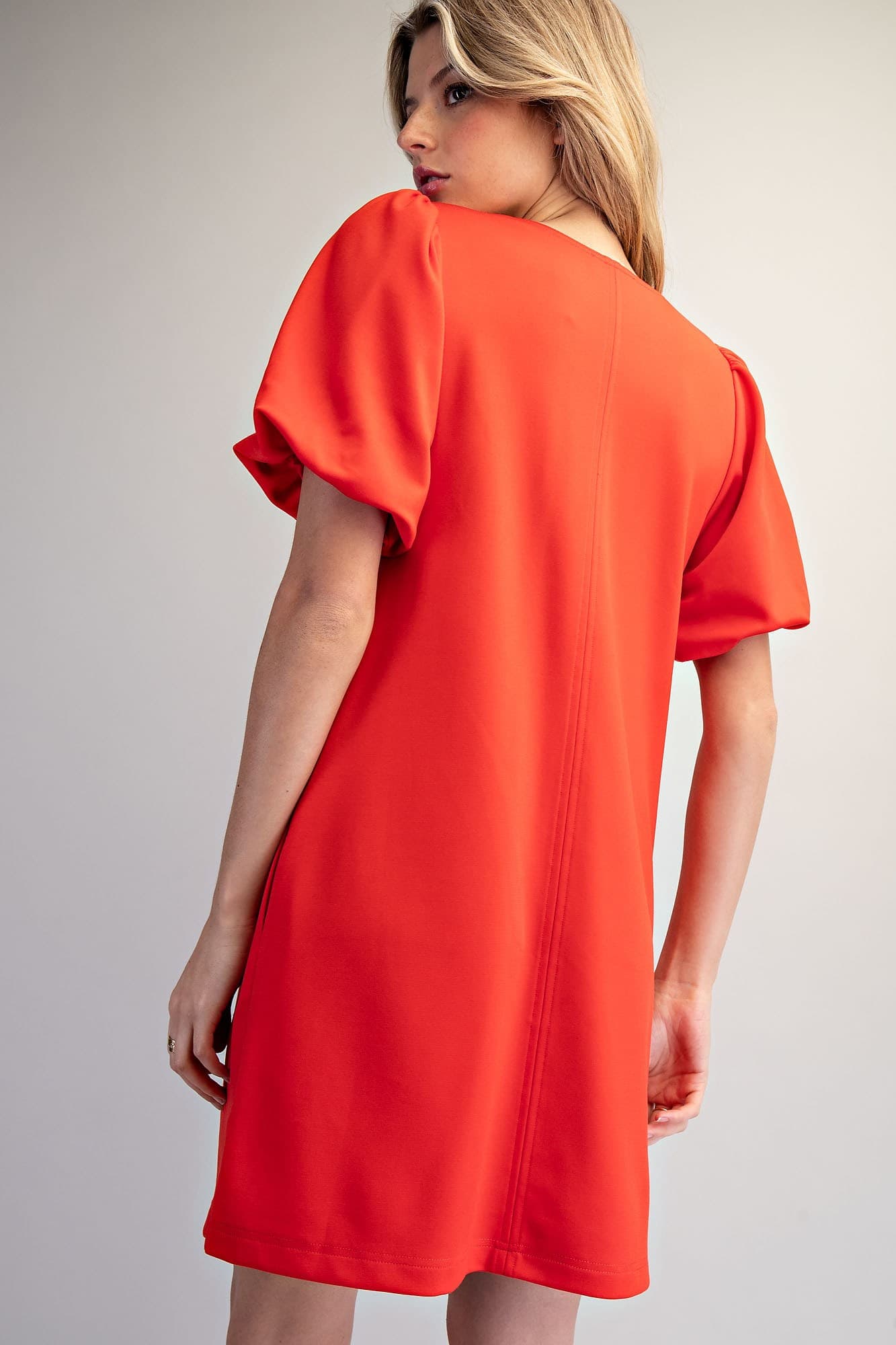DK16012 - TOMATO