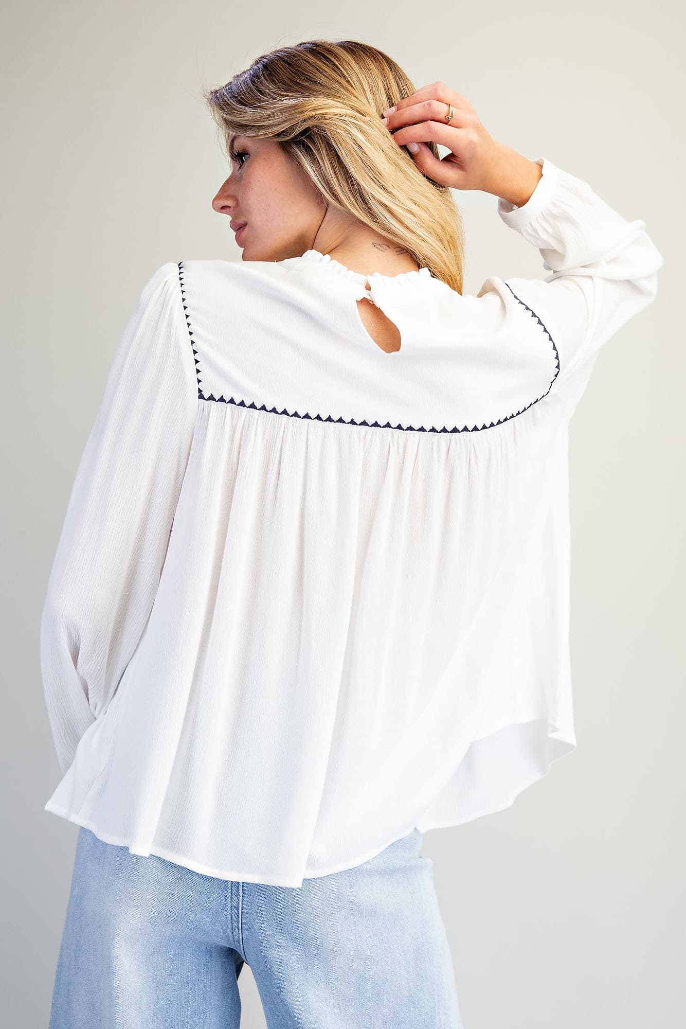 TK16140 - OFF WHITE