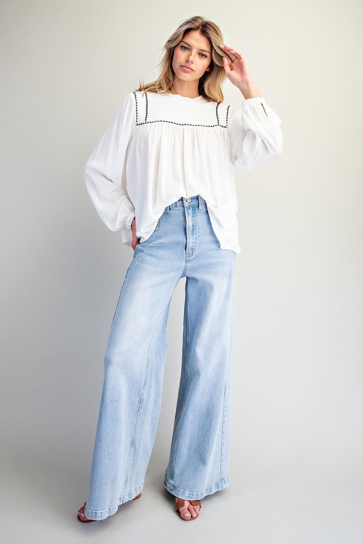 TK16140 - OFF WHITE
