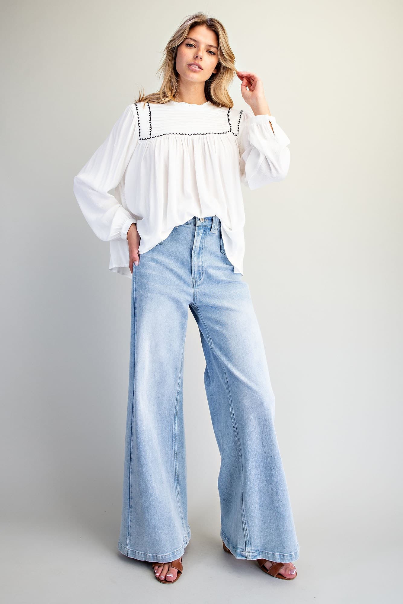 TK16140 - OFF WHITE