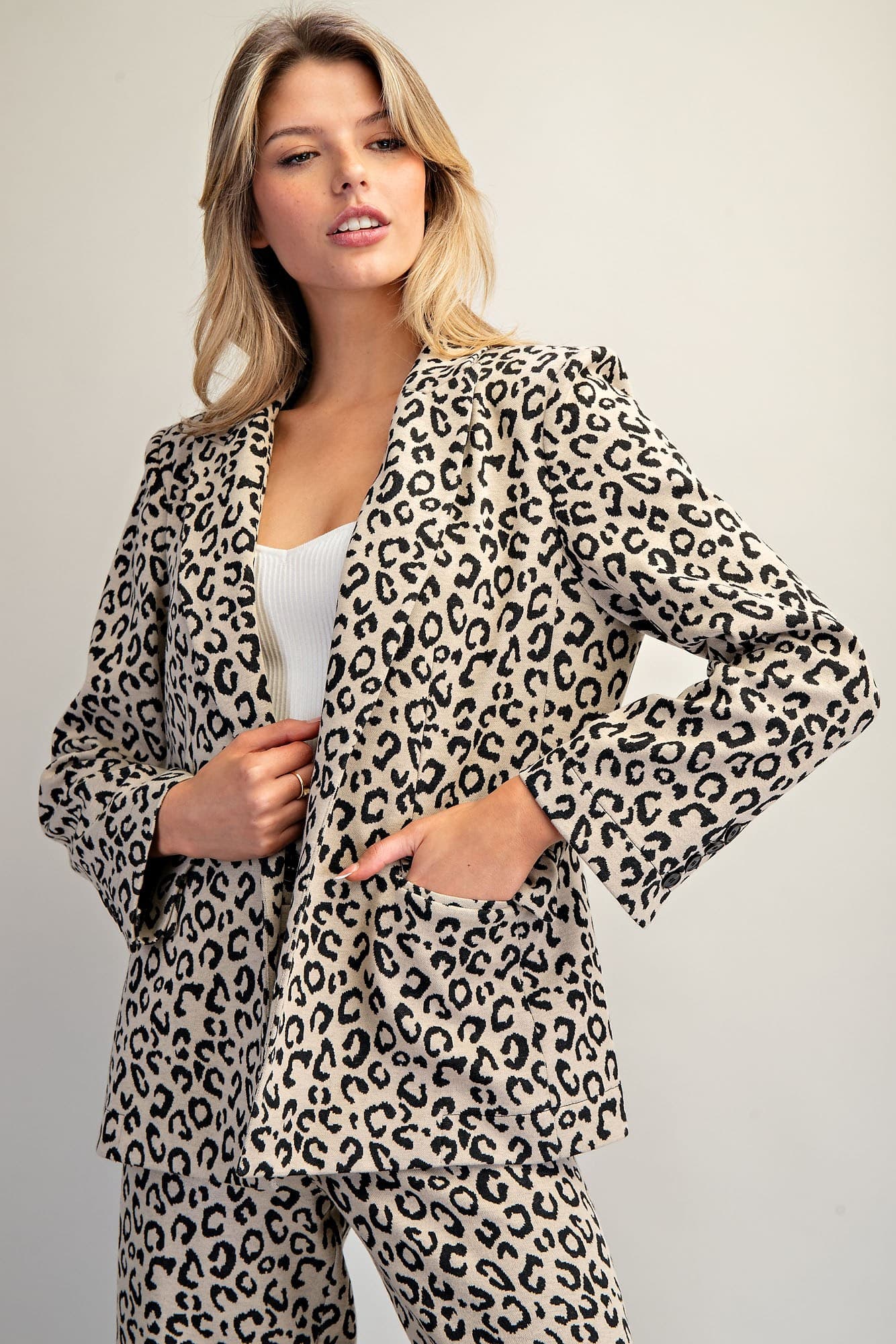 JK16273 - TAUPE