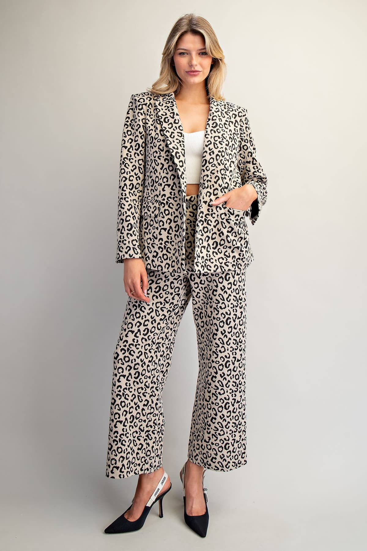 JK16273 - TAUPE