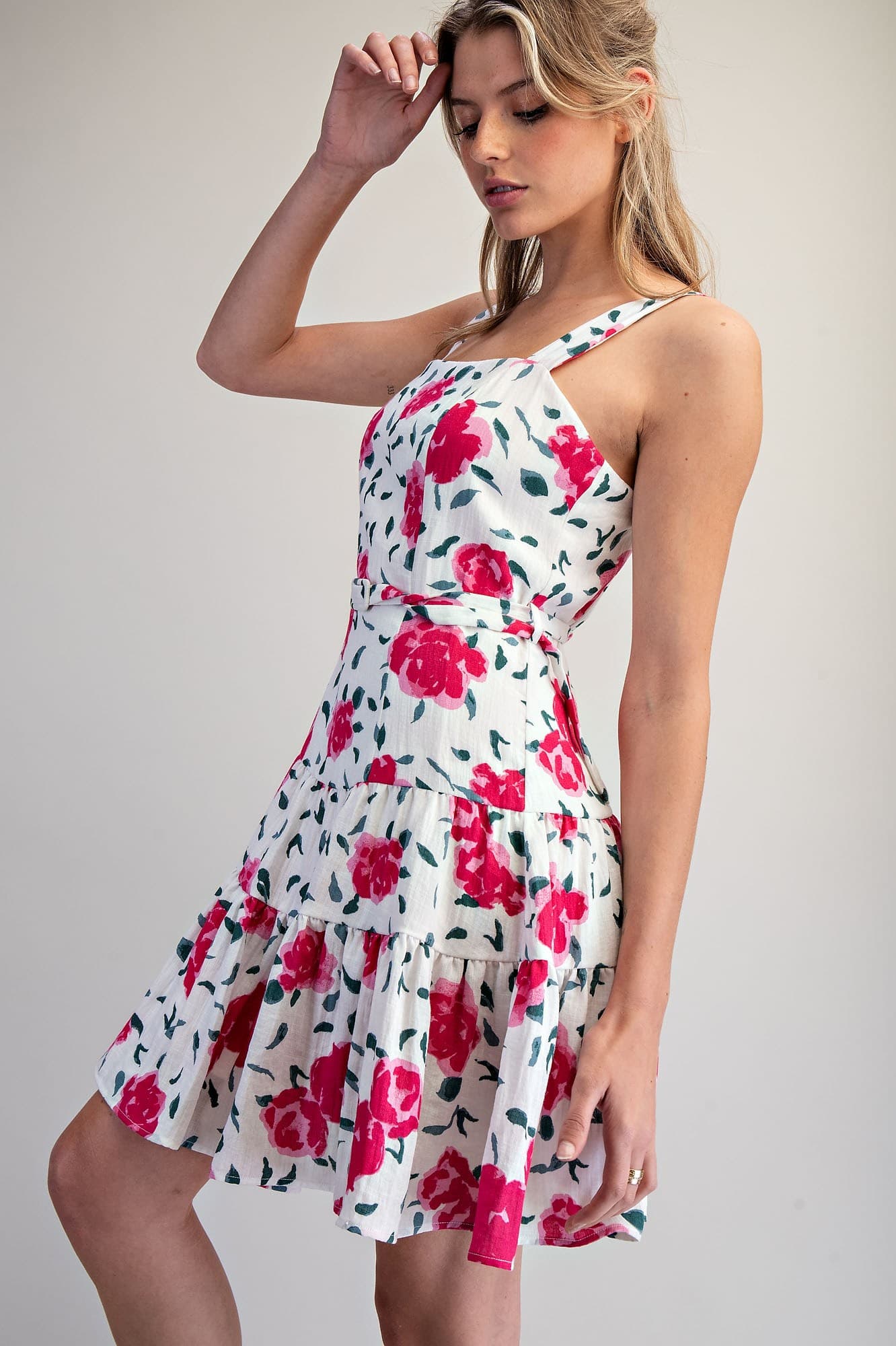 DK16007 - ROSE GARDEN