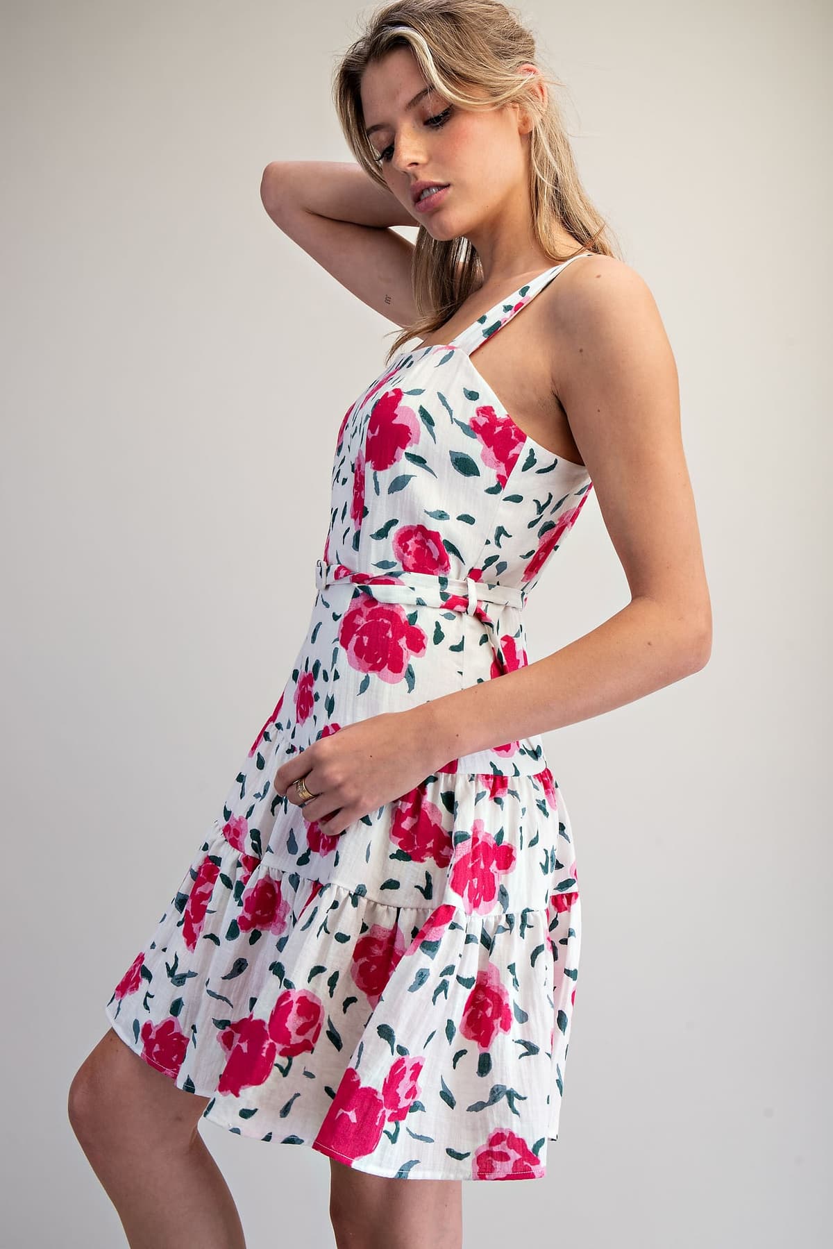 DK16007 - ROSE GARDEN