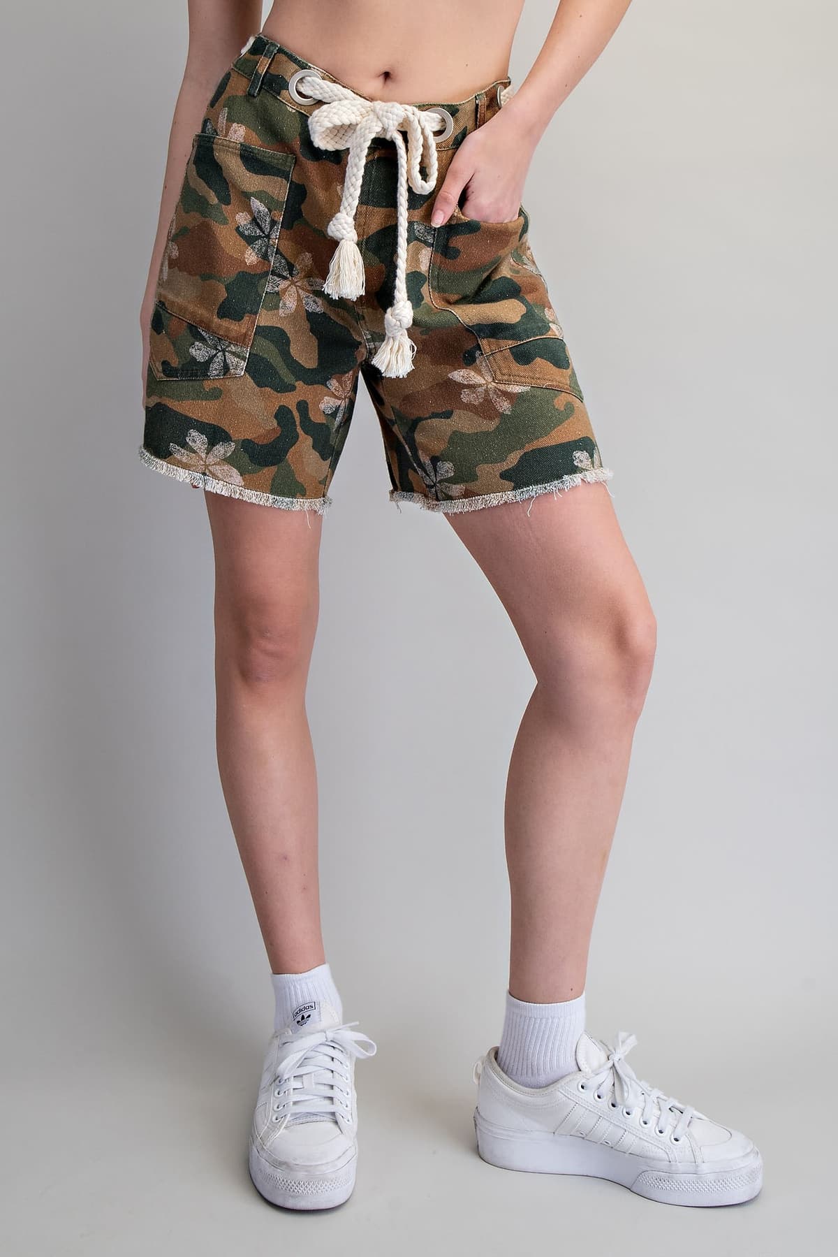 PH15682 - CAMO