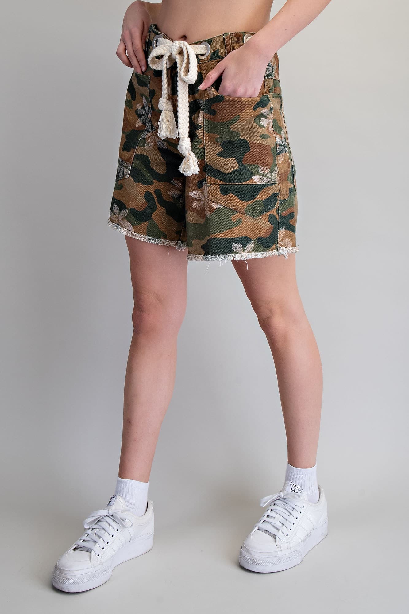 PH15682 - CAMO