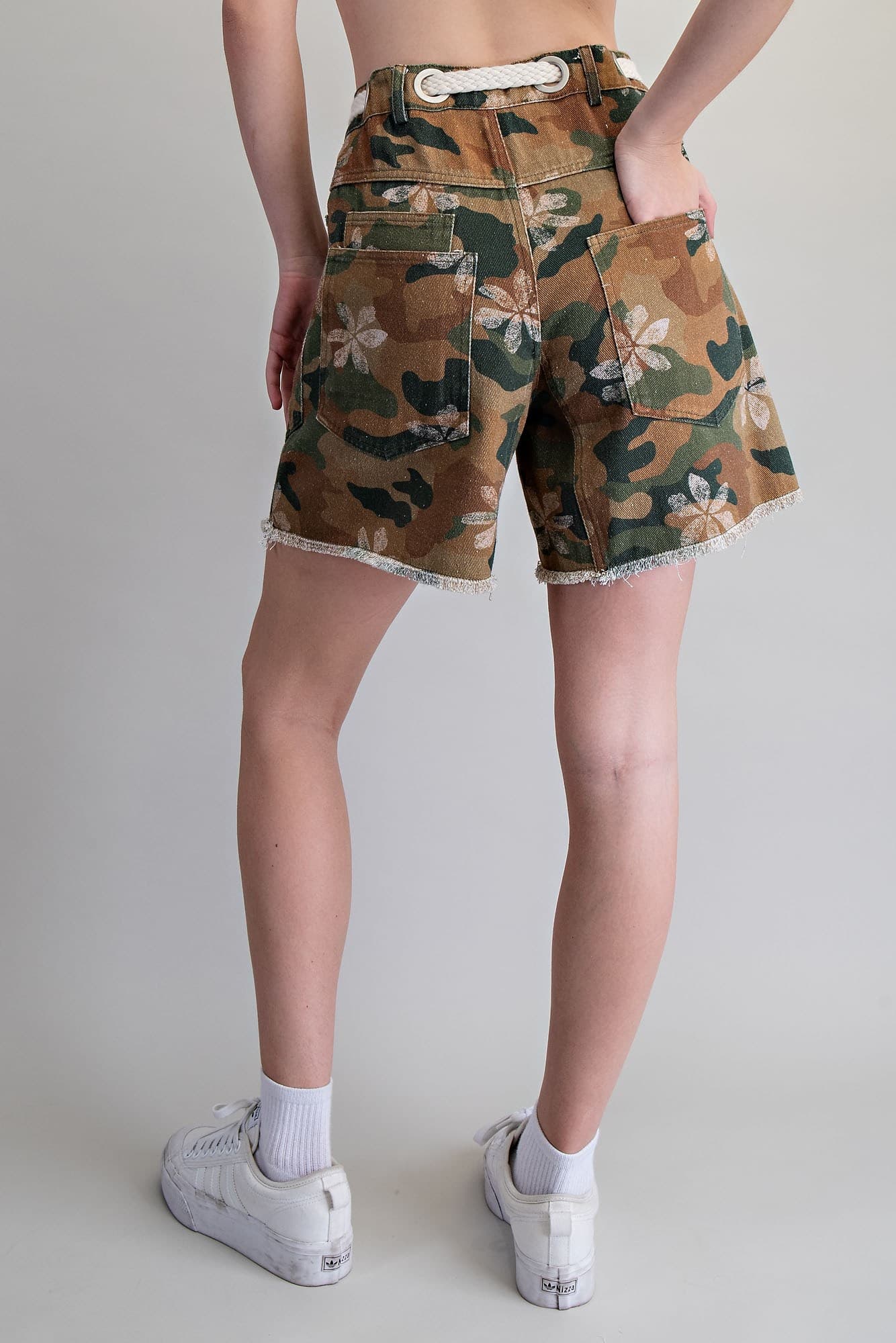 PH15682 - CAMO