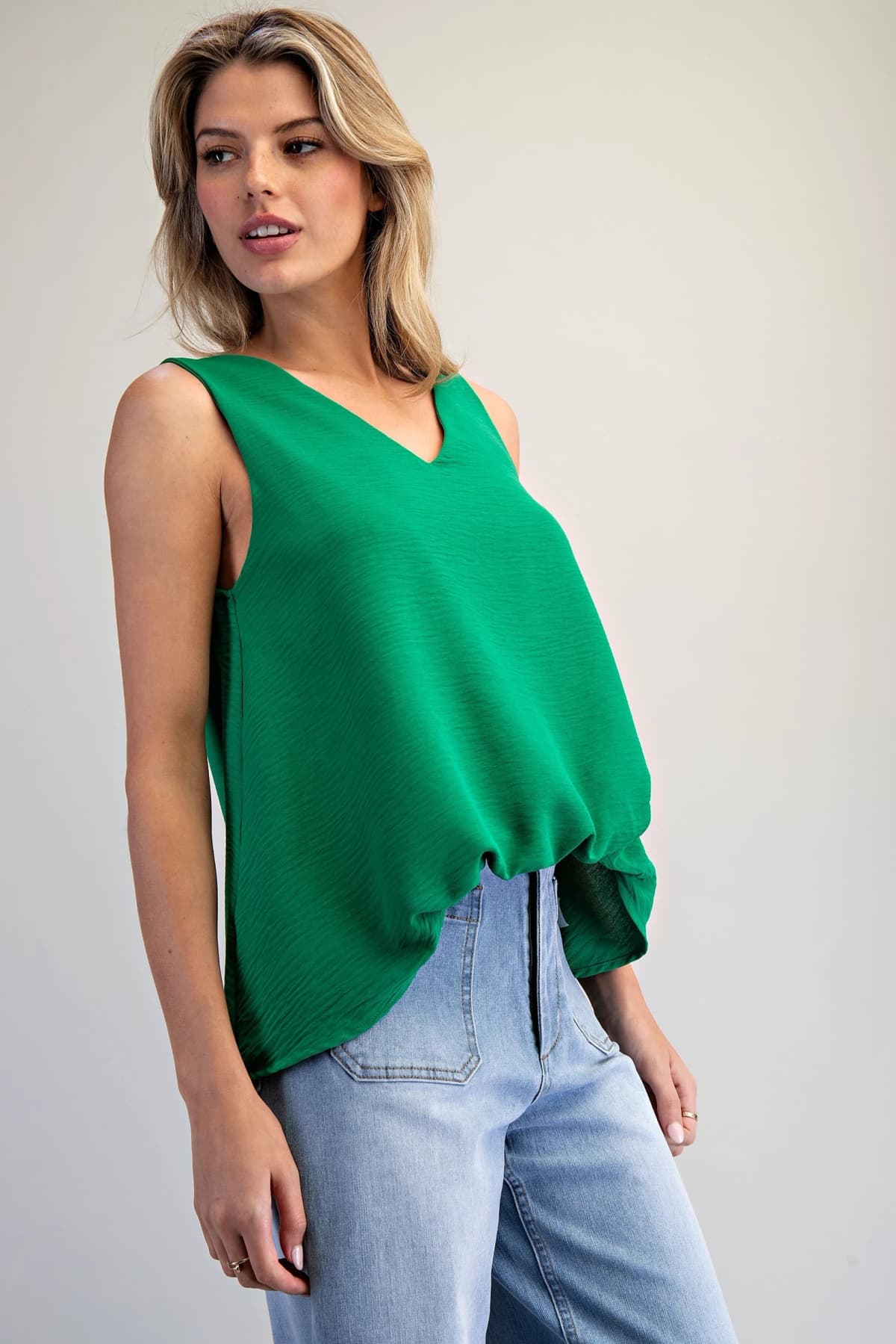 TK54543 - KELLY GREEN