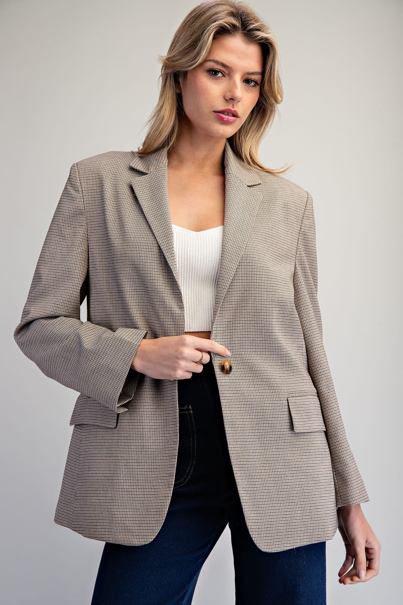 JK16280 - HAZEL BROWN