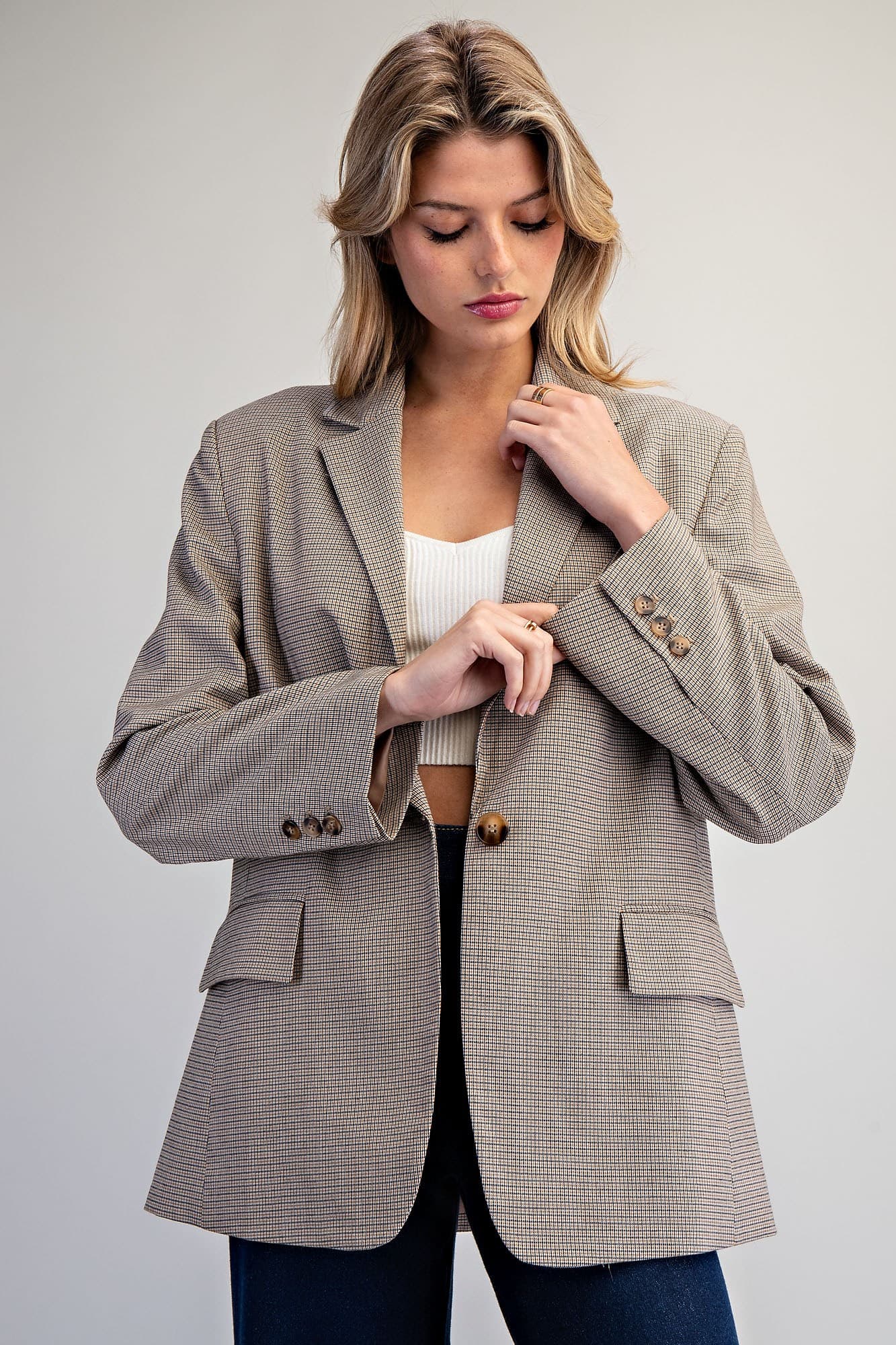 JK16280 - HAZEL BROWN