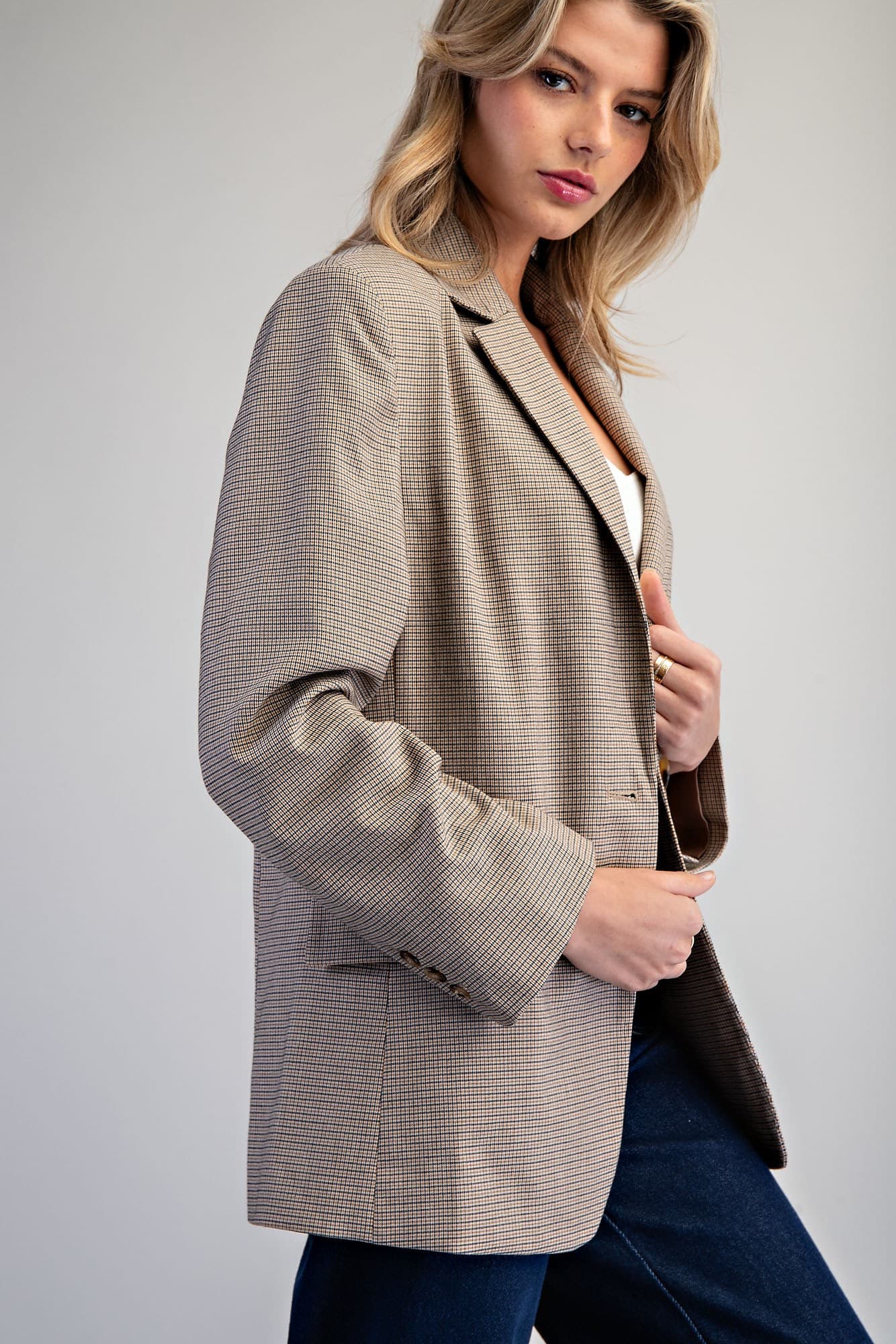 JK16280 - HAZEL BROWN