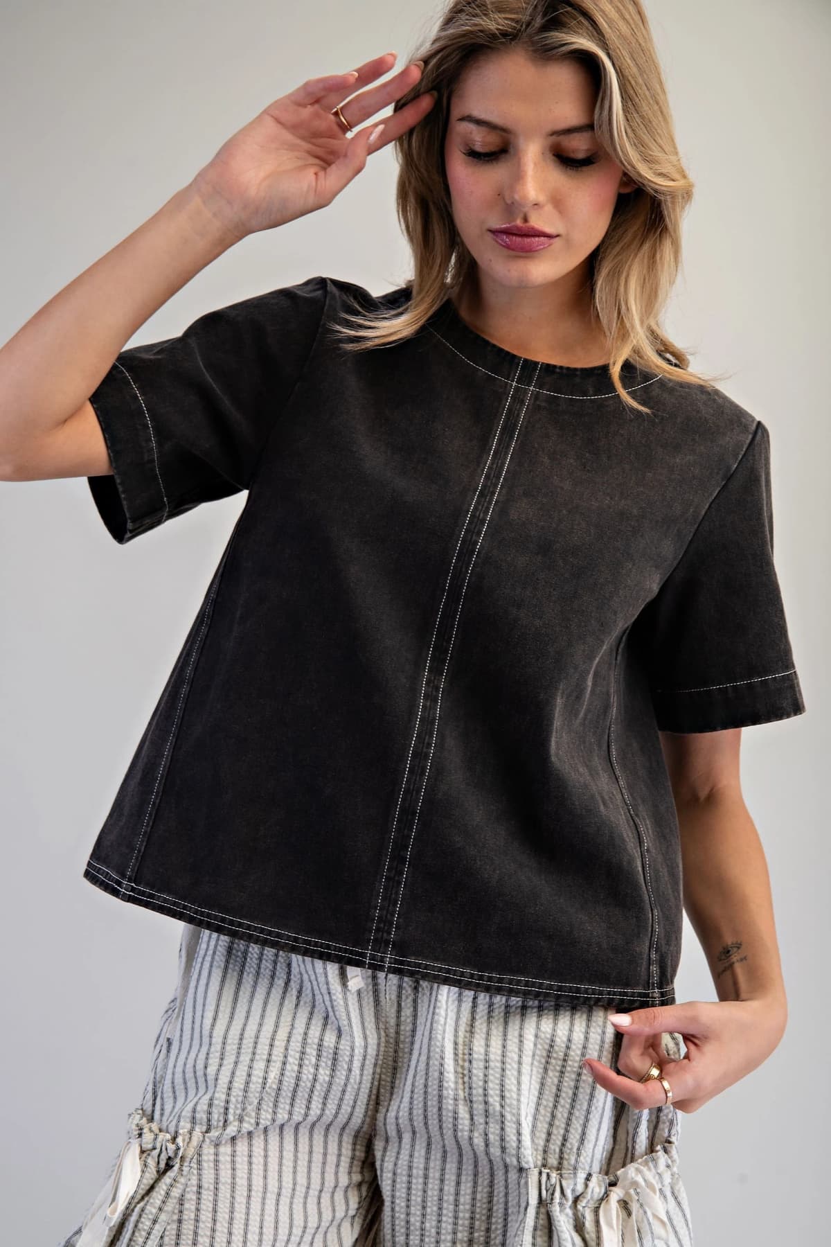 TK16019 - ASH BLACK
