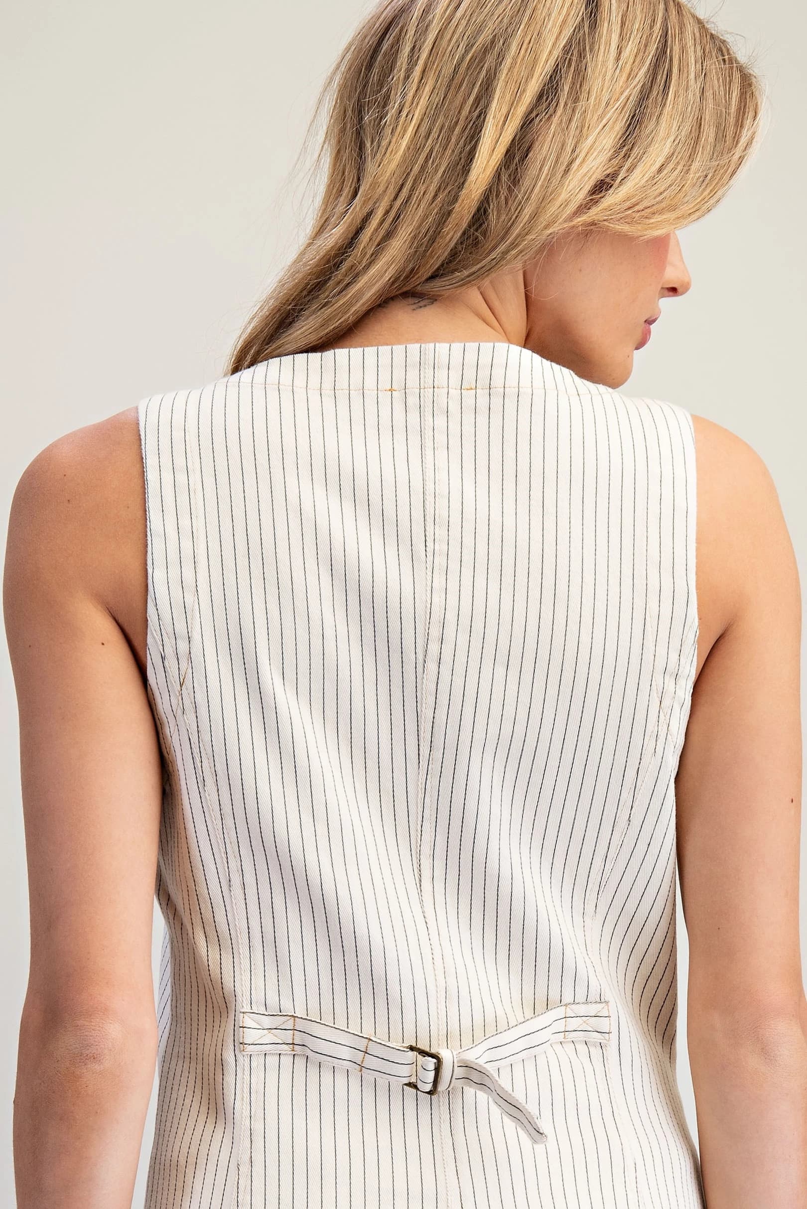 TK16075 - OFF WHITE