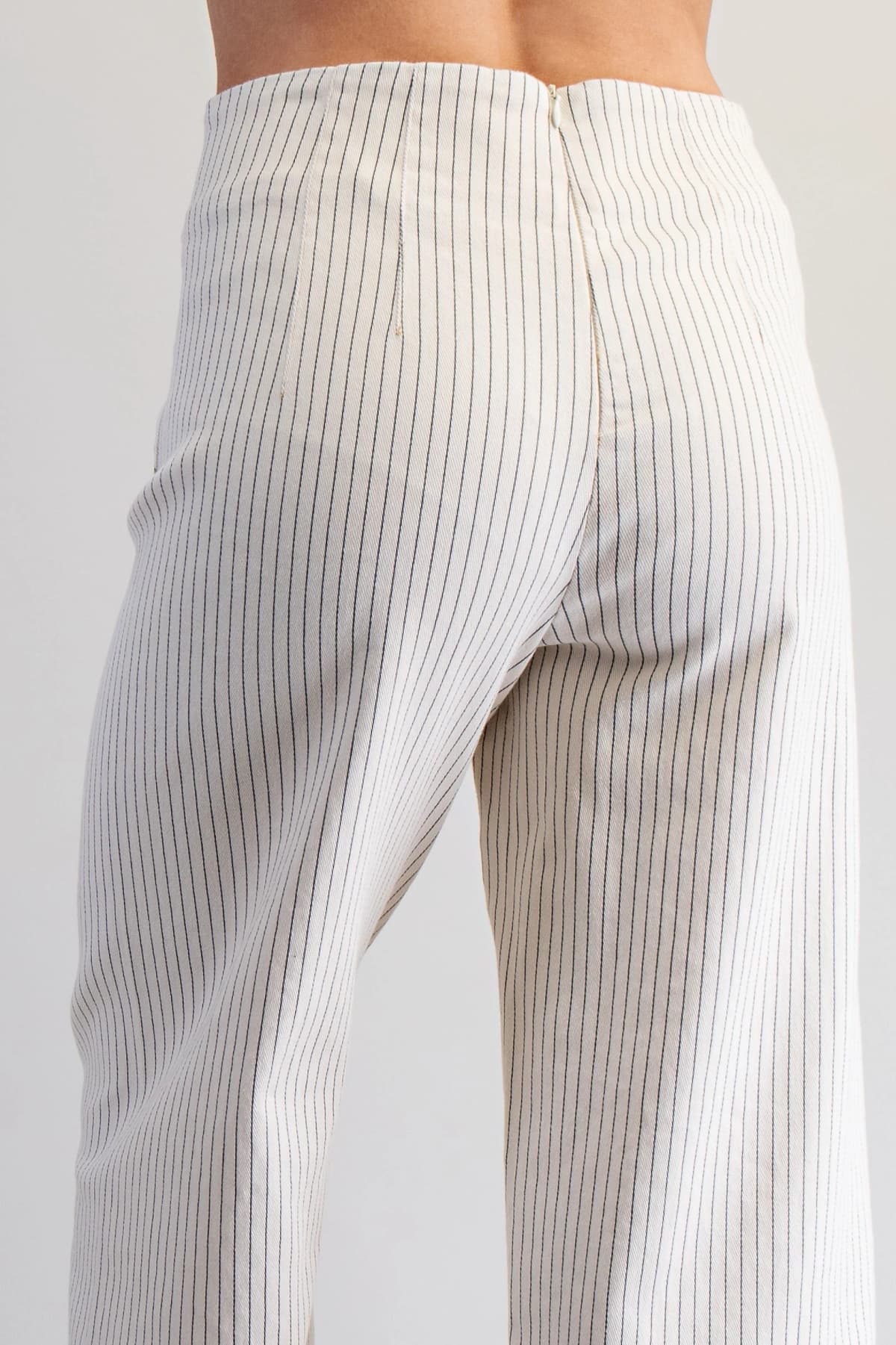 PK16289 - OFF WHITE