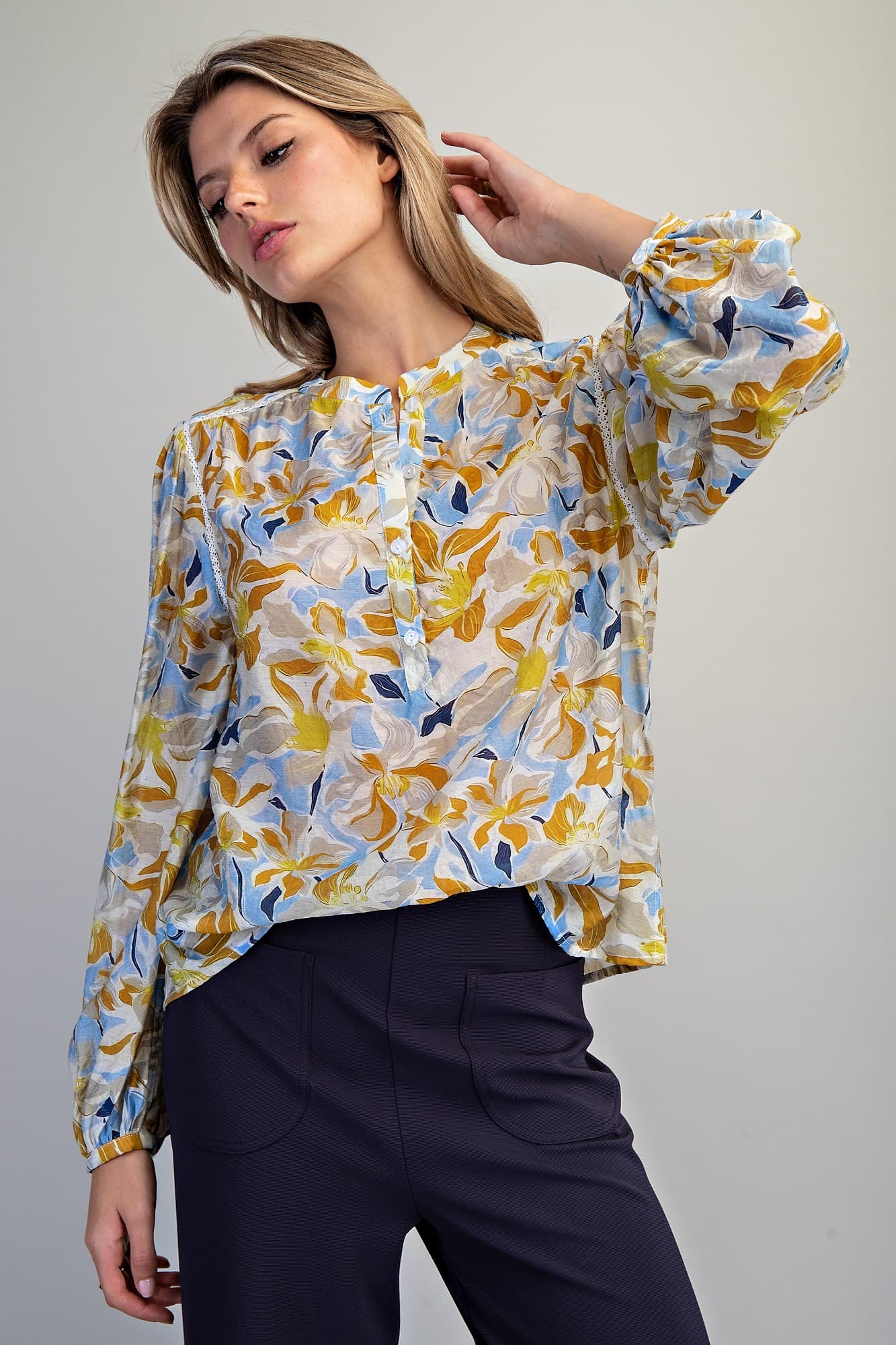 TK16094 - DAISY BLUE