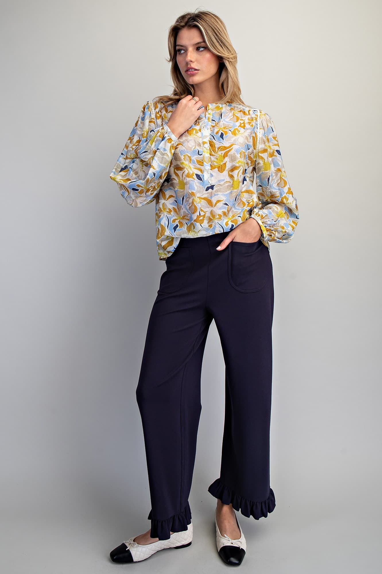 TK16094 - DAISY BLUE