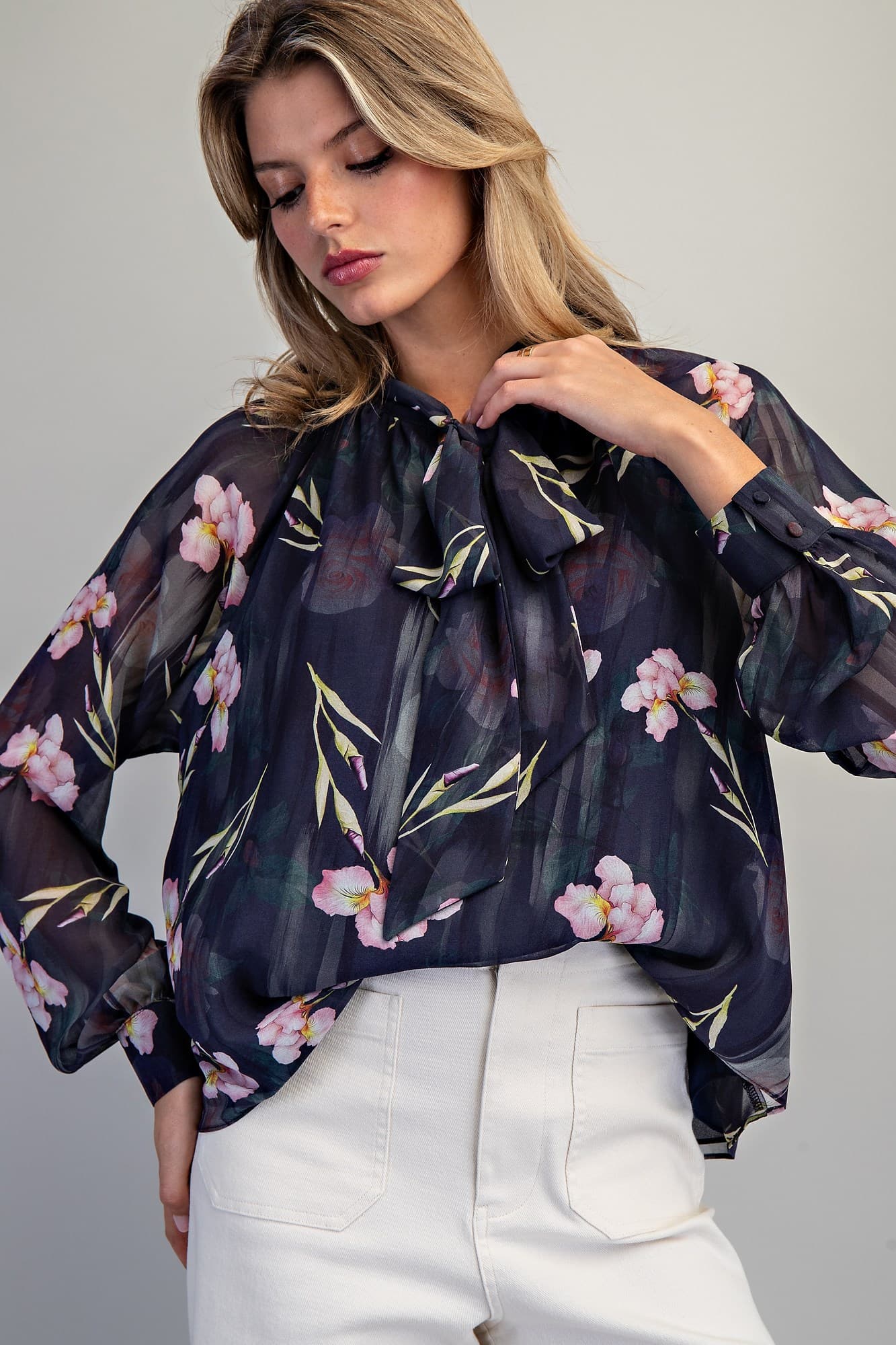 TK16242 - NAVY