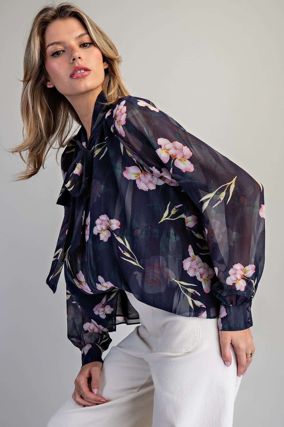 TK16242 - NAVY
