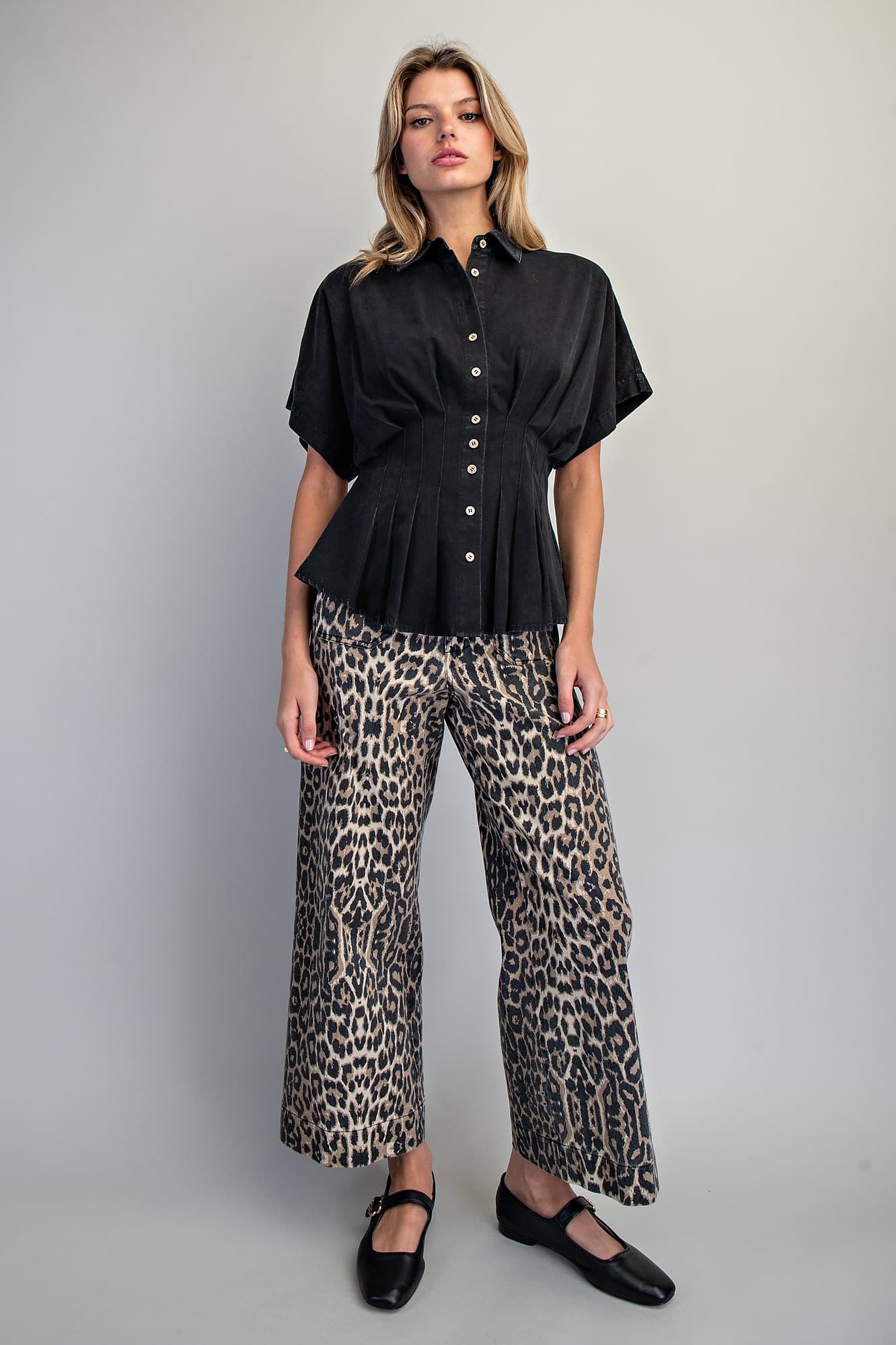 TK16396 - ASH BLACK