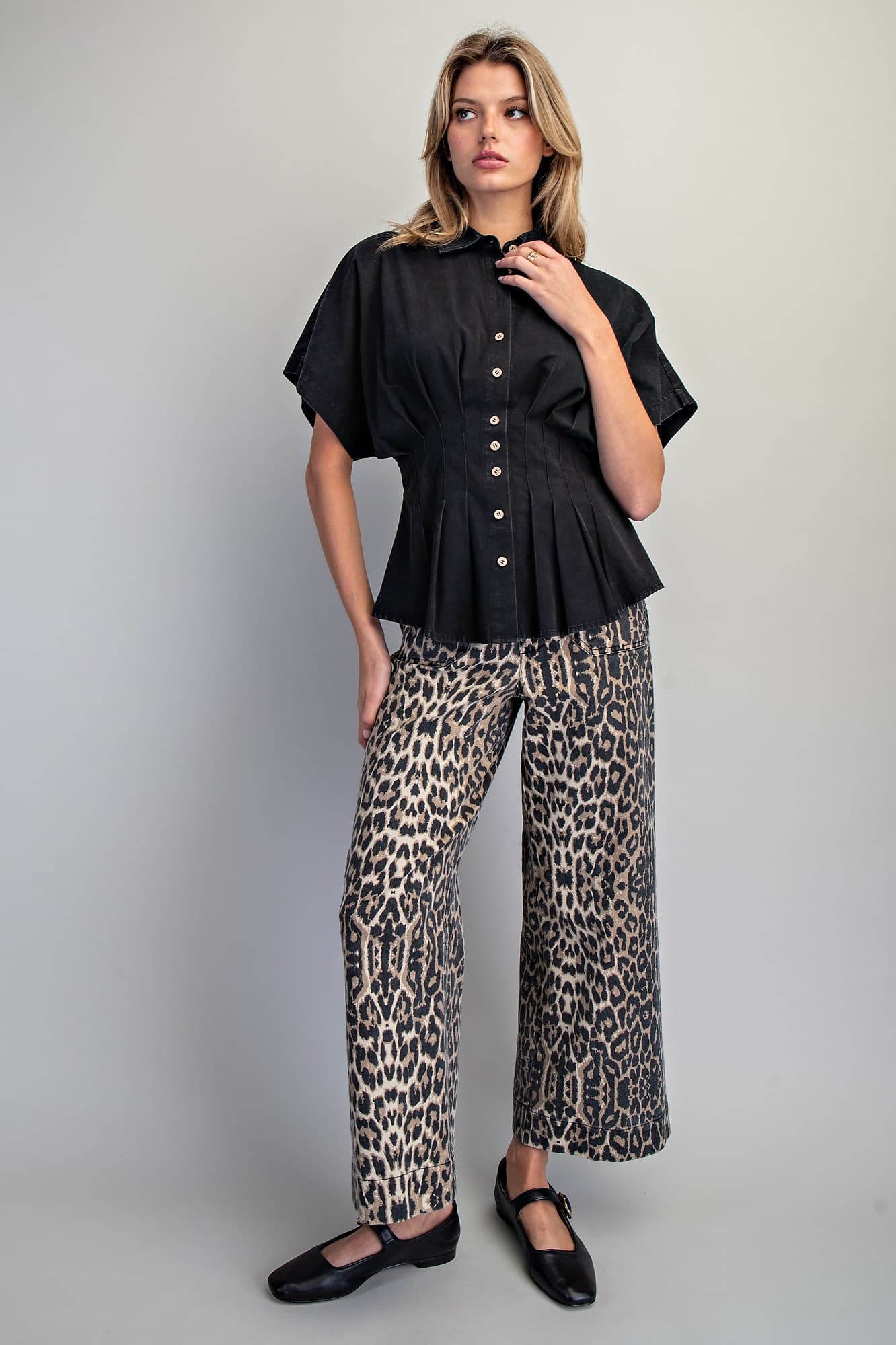 TK16396 - ASH BLACK