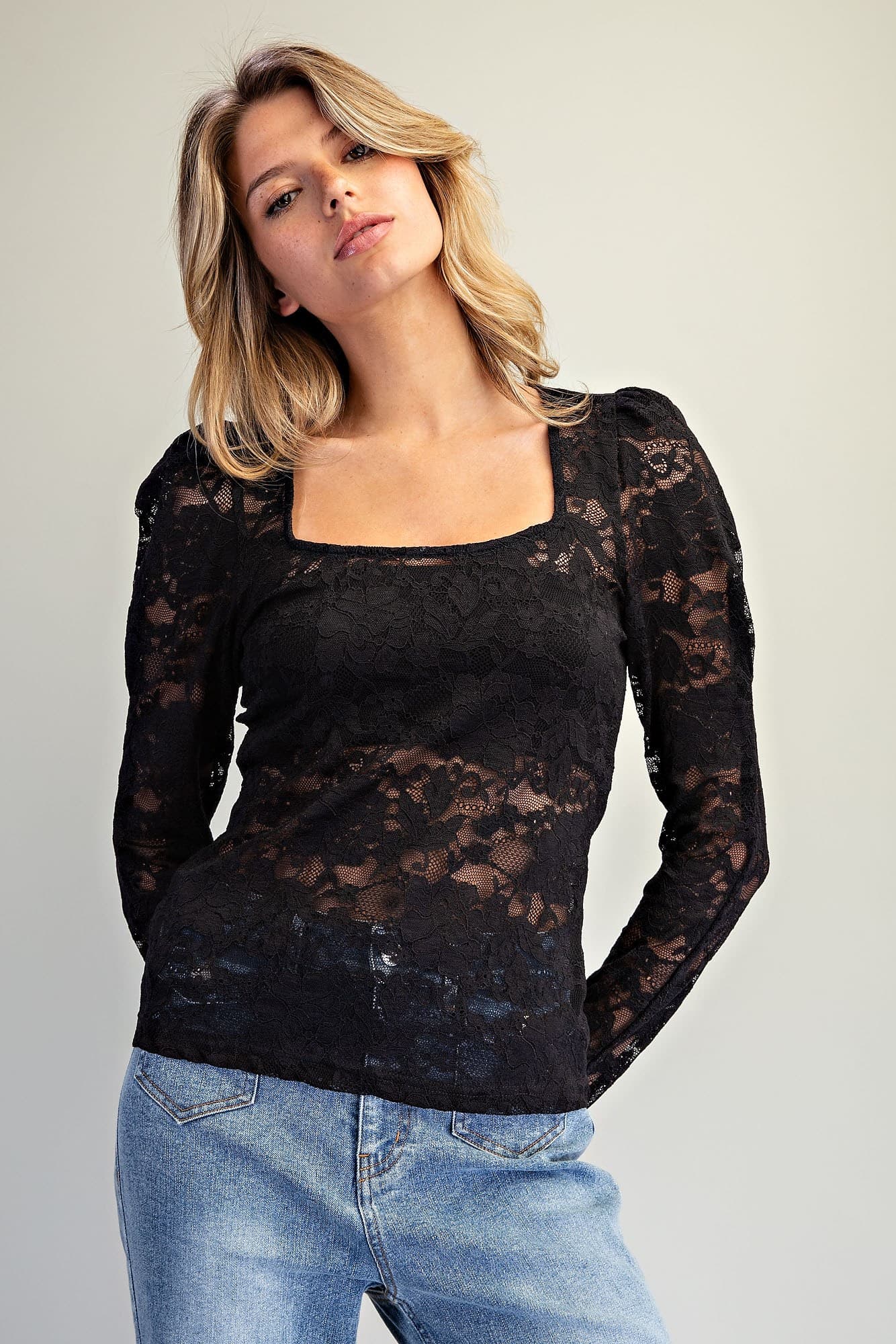 TH15818 - BLACK