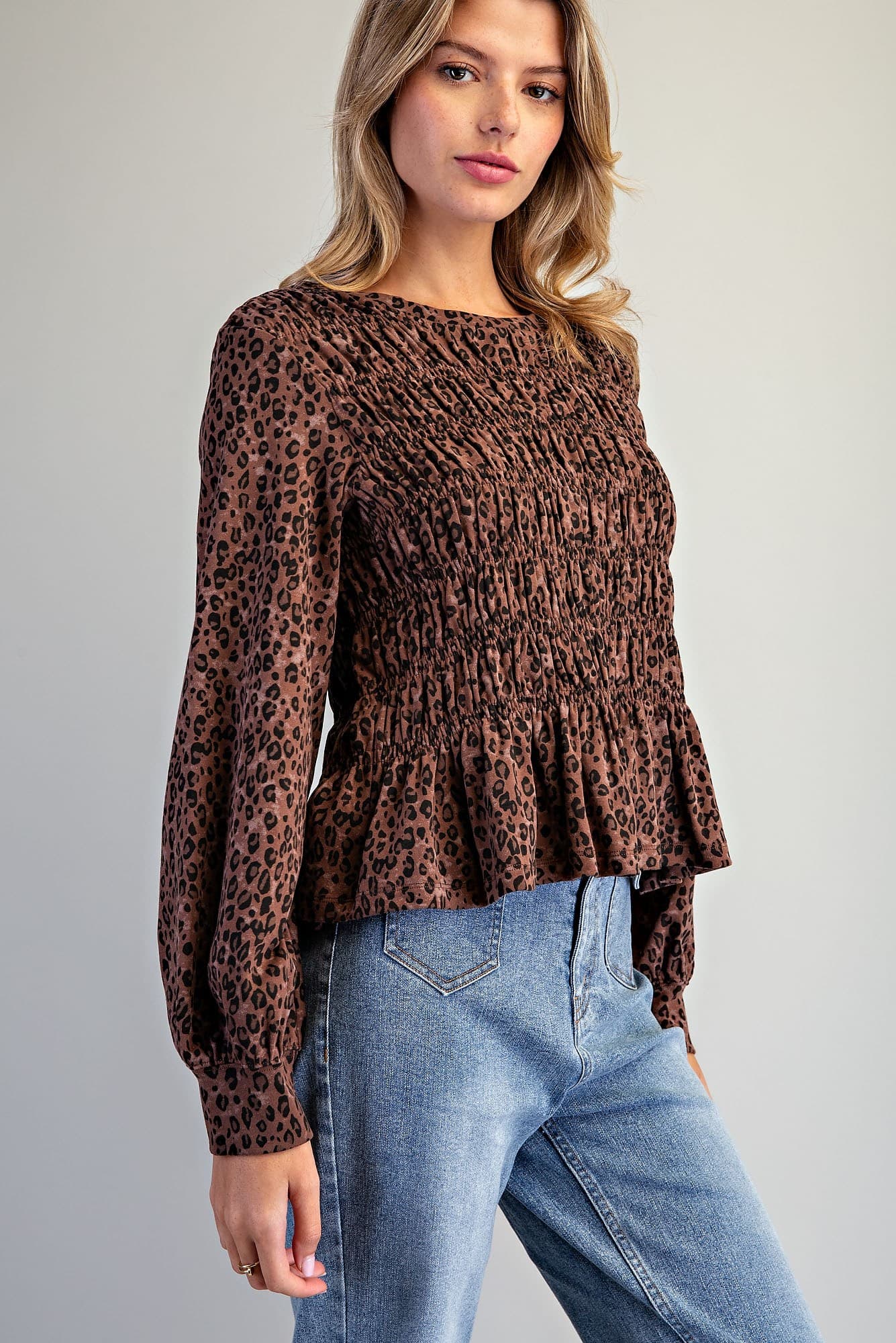 TH15812 - BROWN