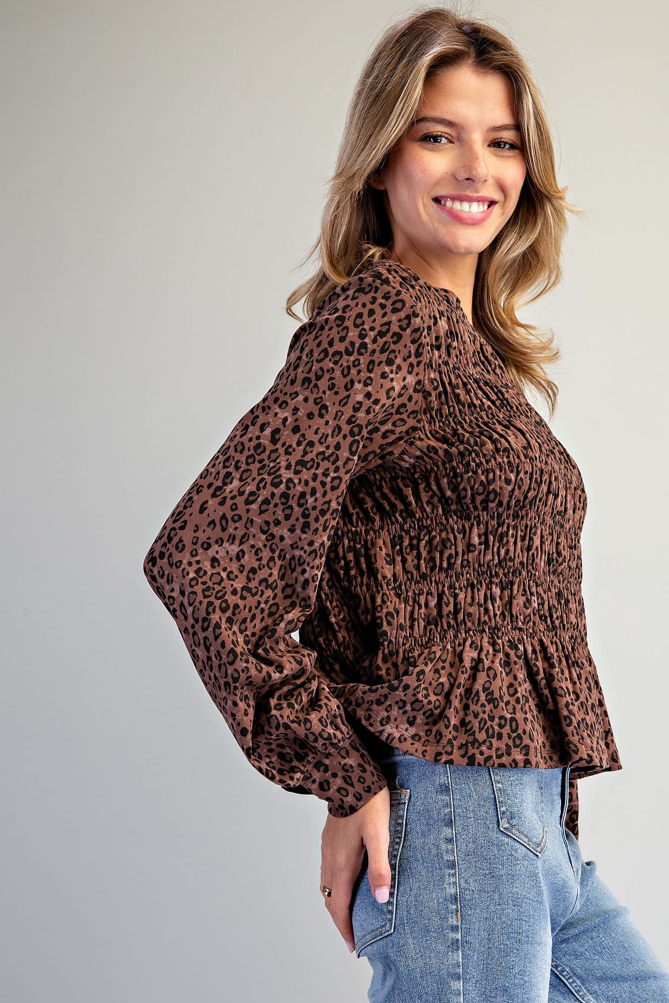 TH15812 - BROWN