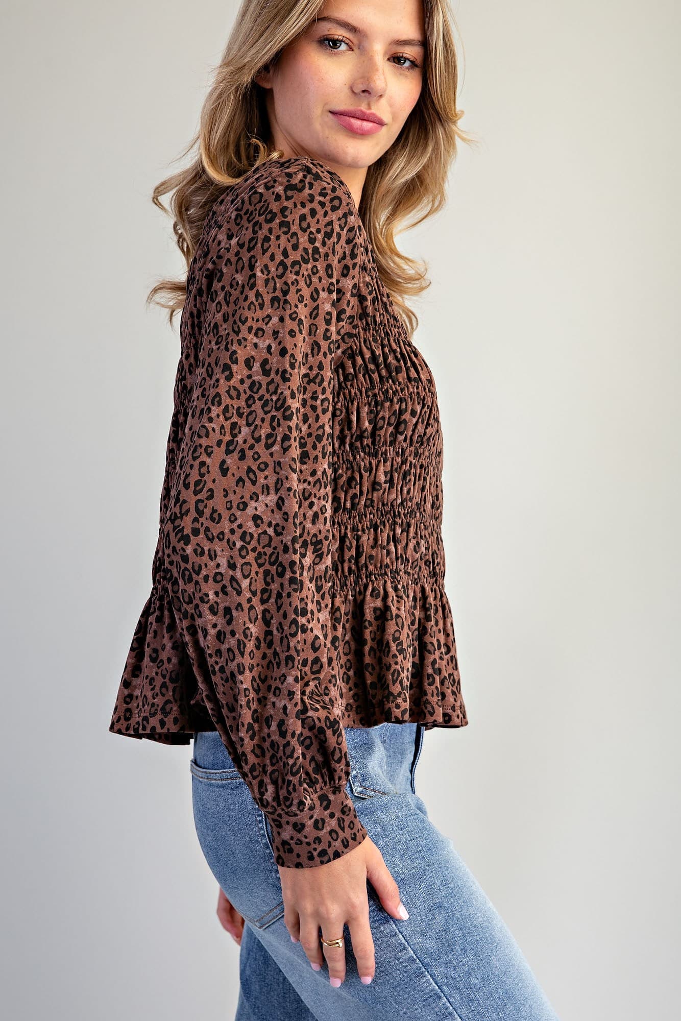 TH15812 - BROWN