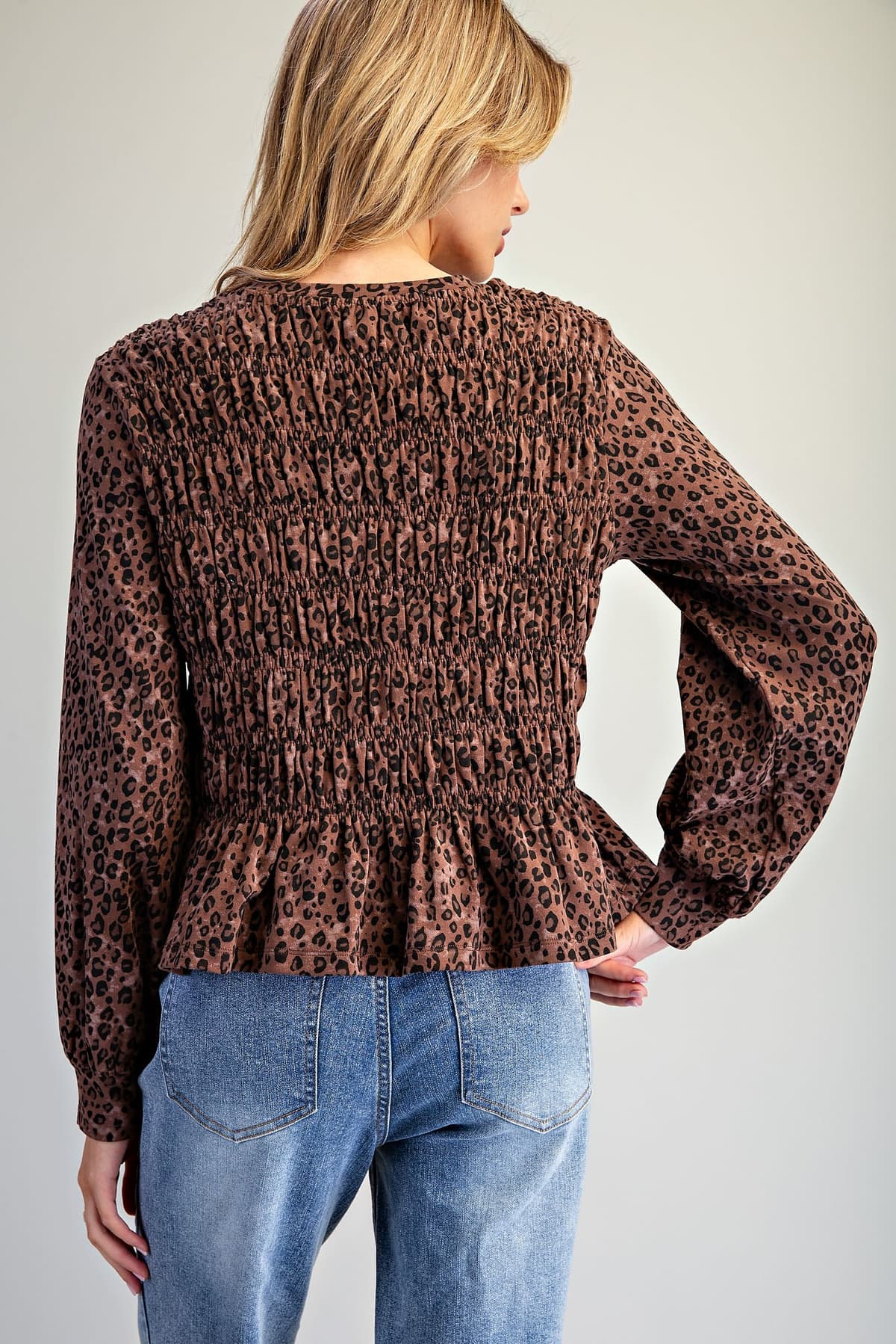 TH15812 - BROWN