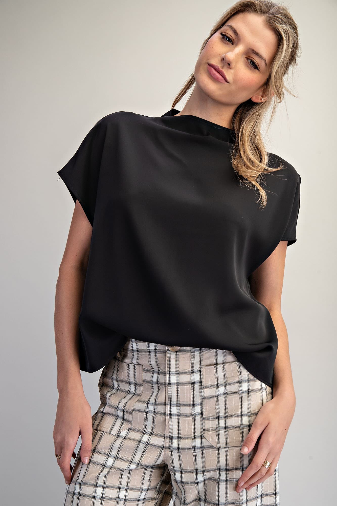 TK16014 - BLACK