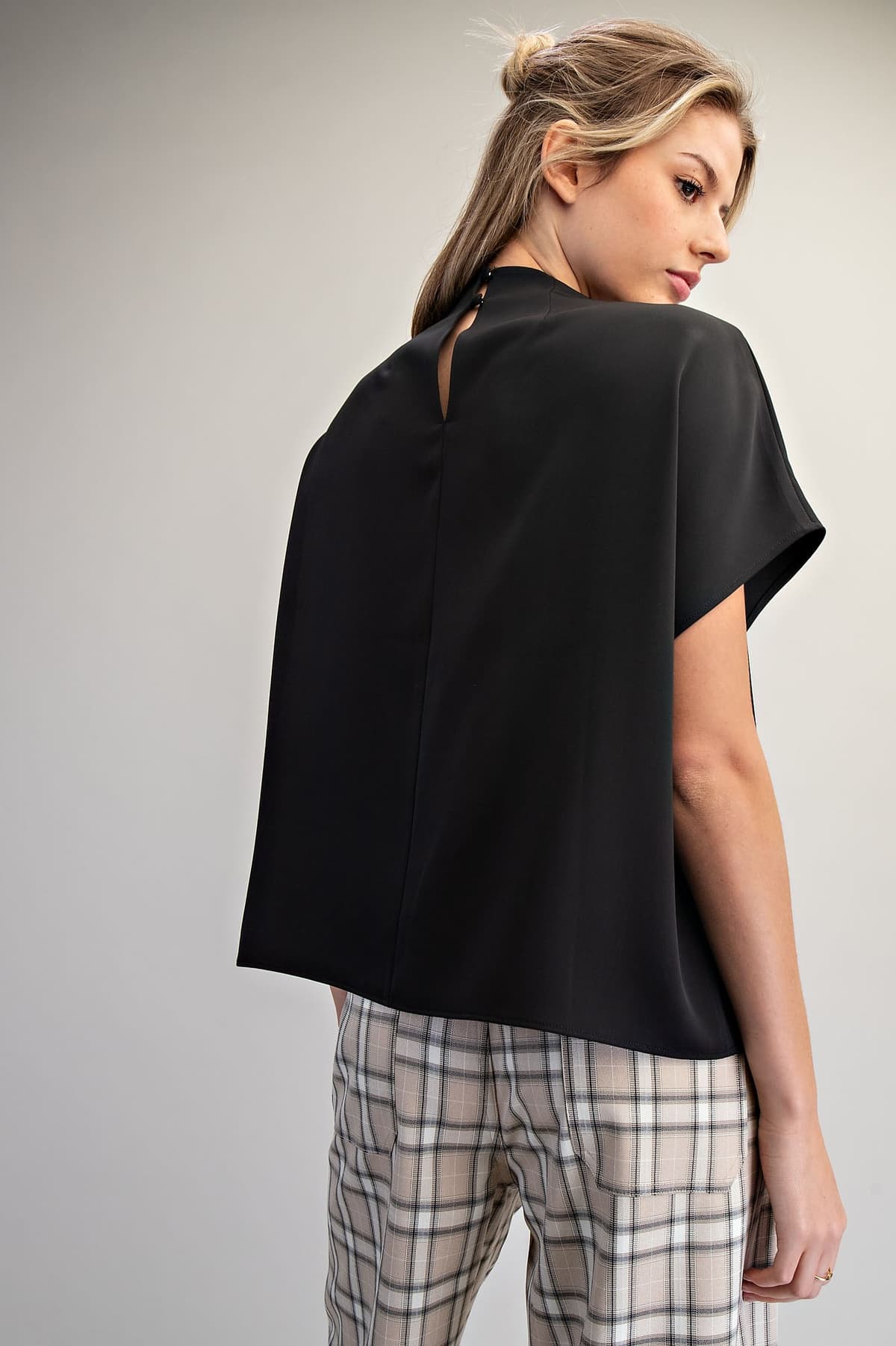 TK16014 - BLACK