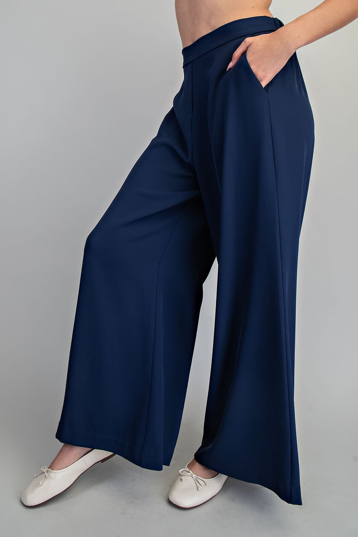 PK16252 - NAVY